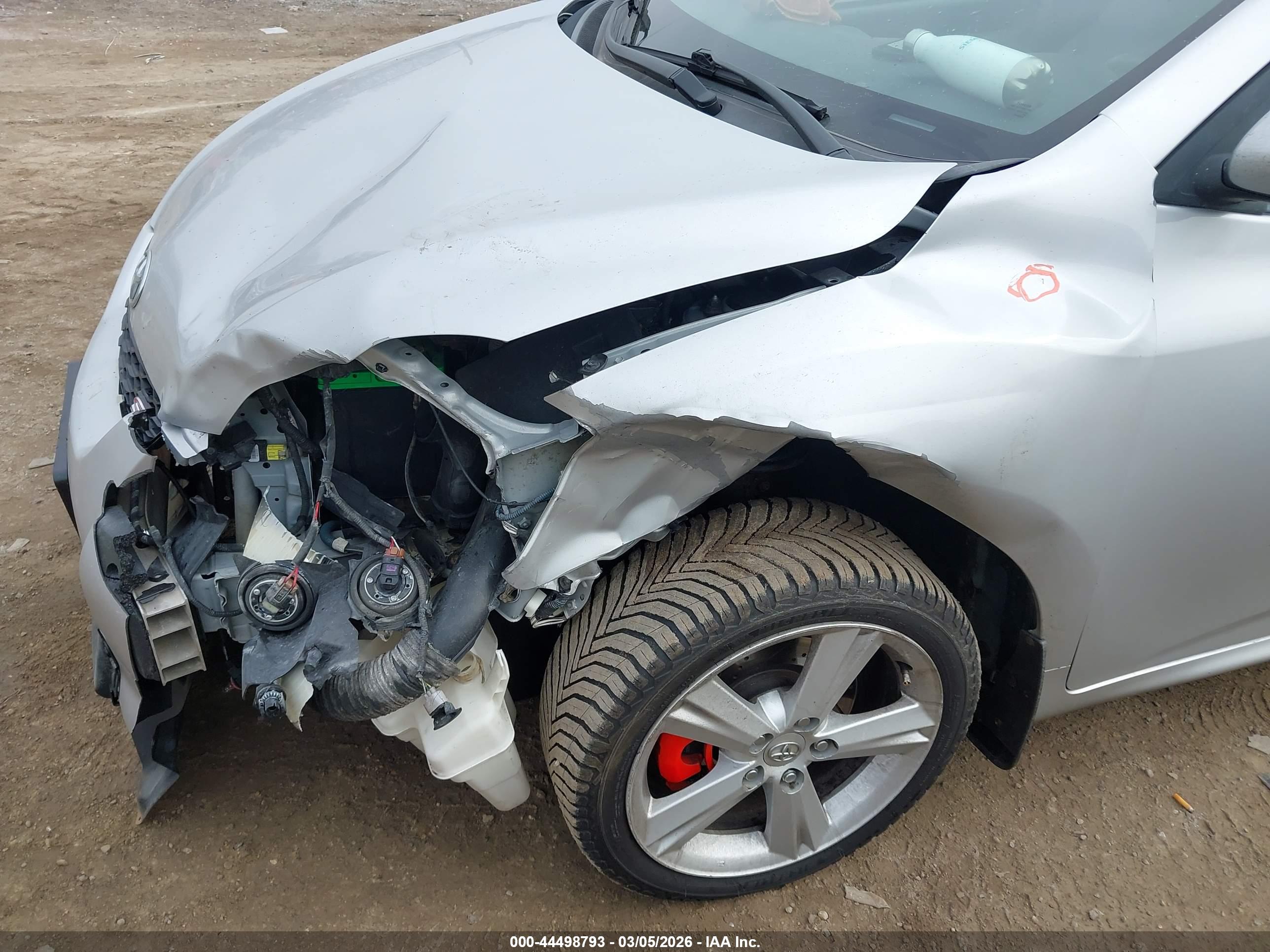 TOYOTA MATRIX image 6