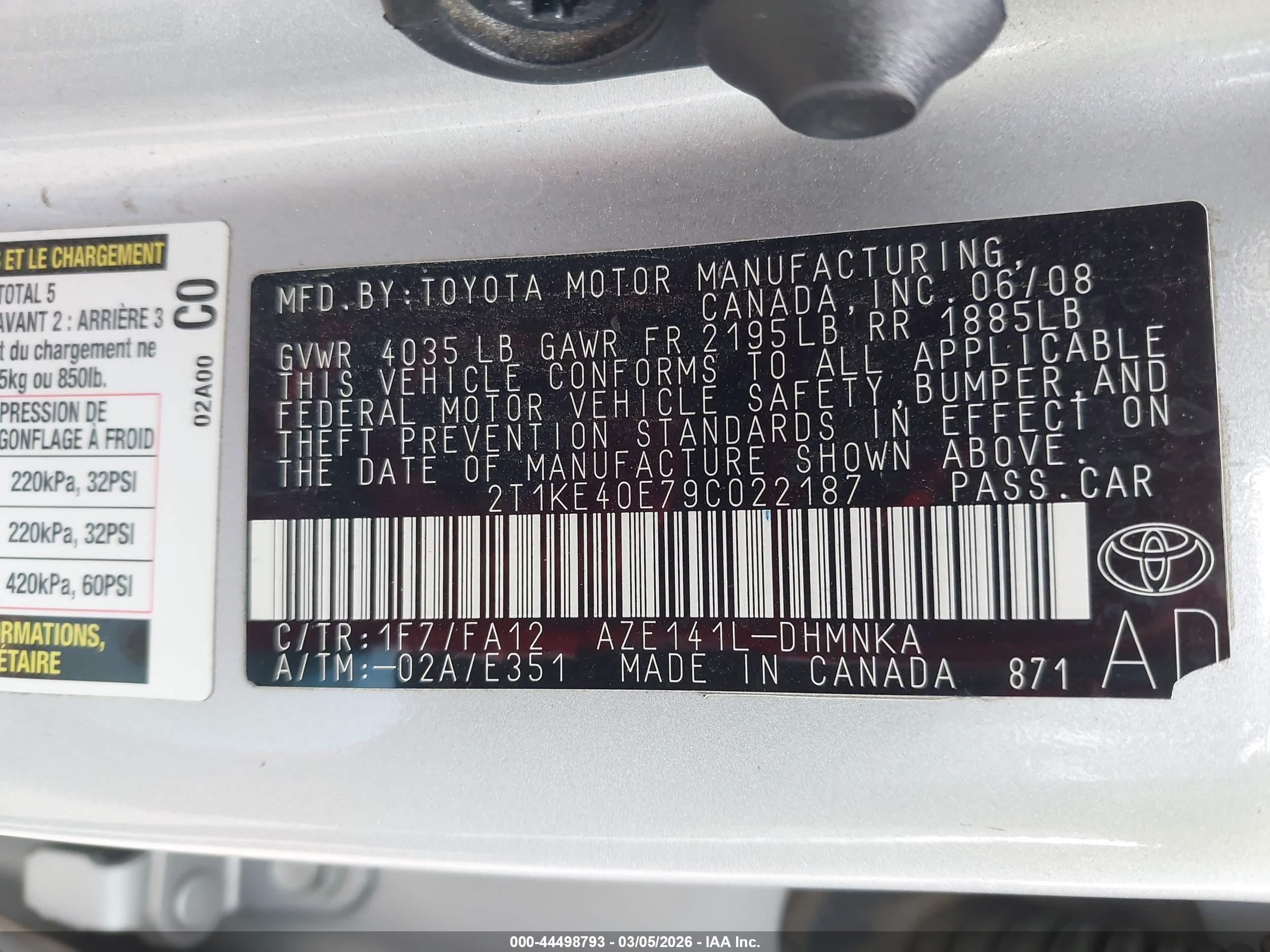 TOYOTA MATRIX image 9