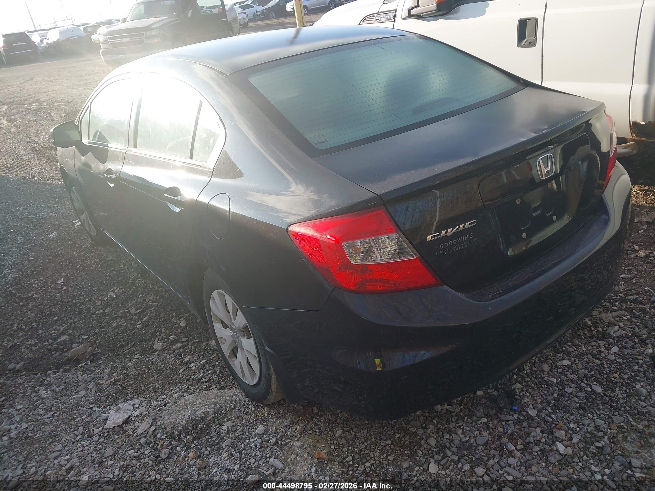 HONDA CIVIC image 3