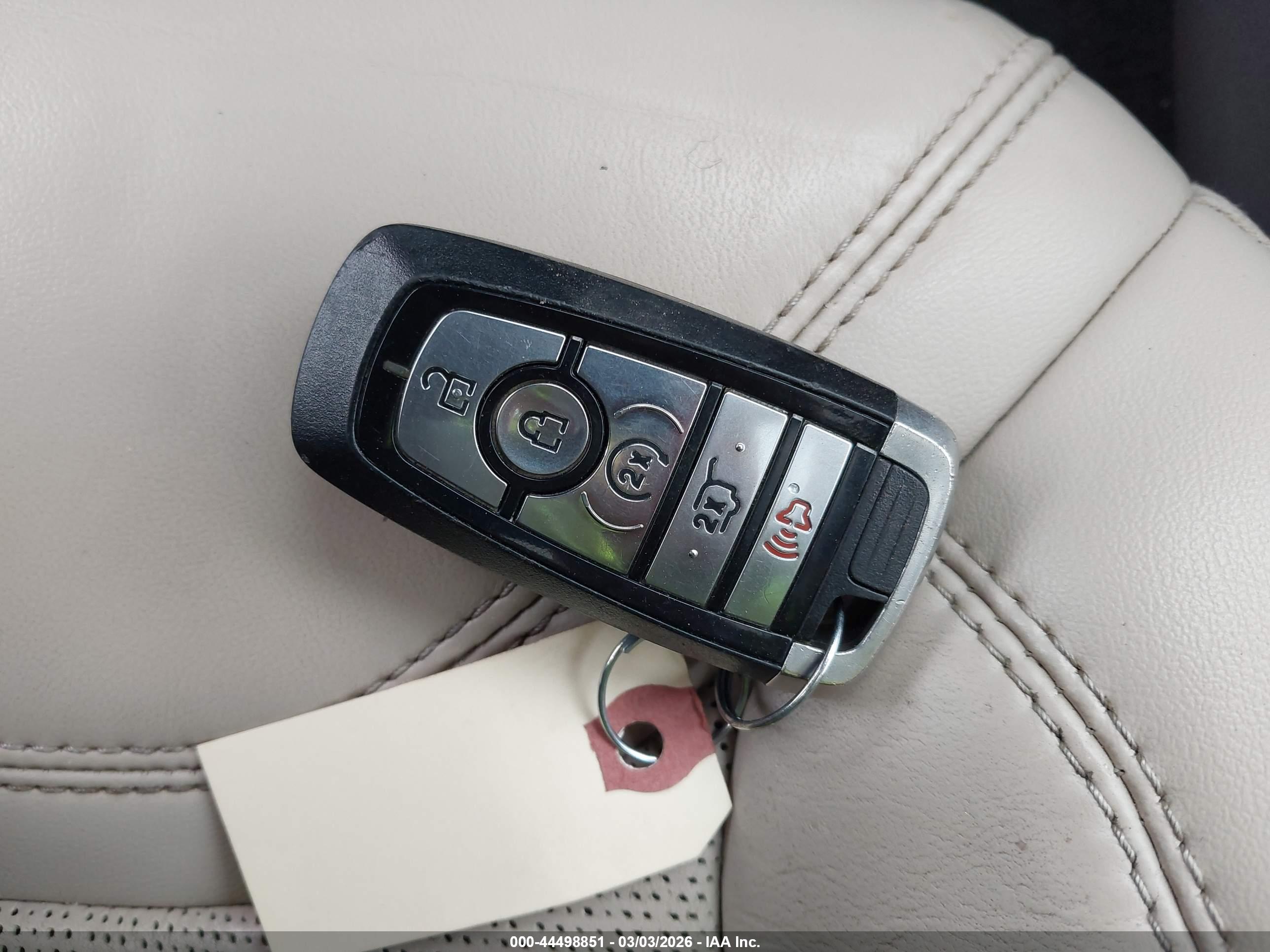 FORD EXPLORER image 11