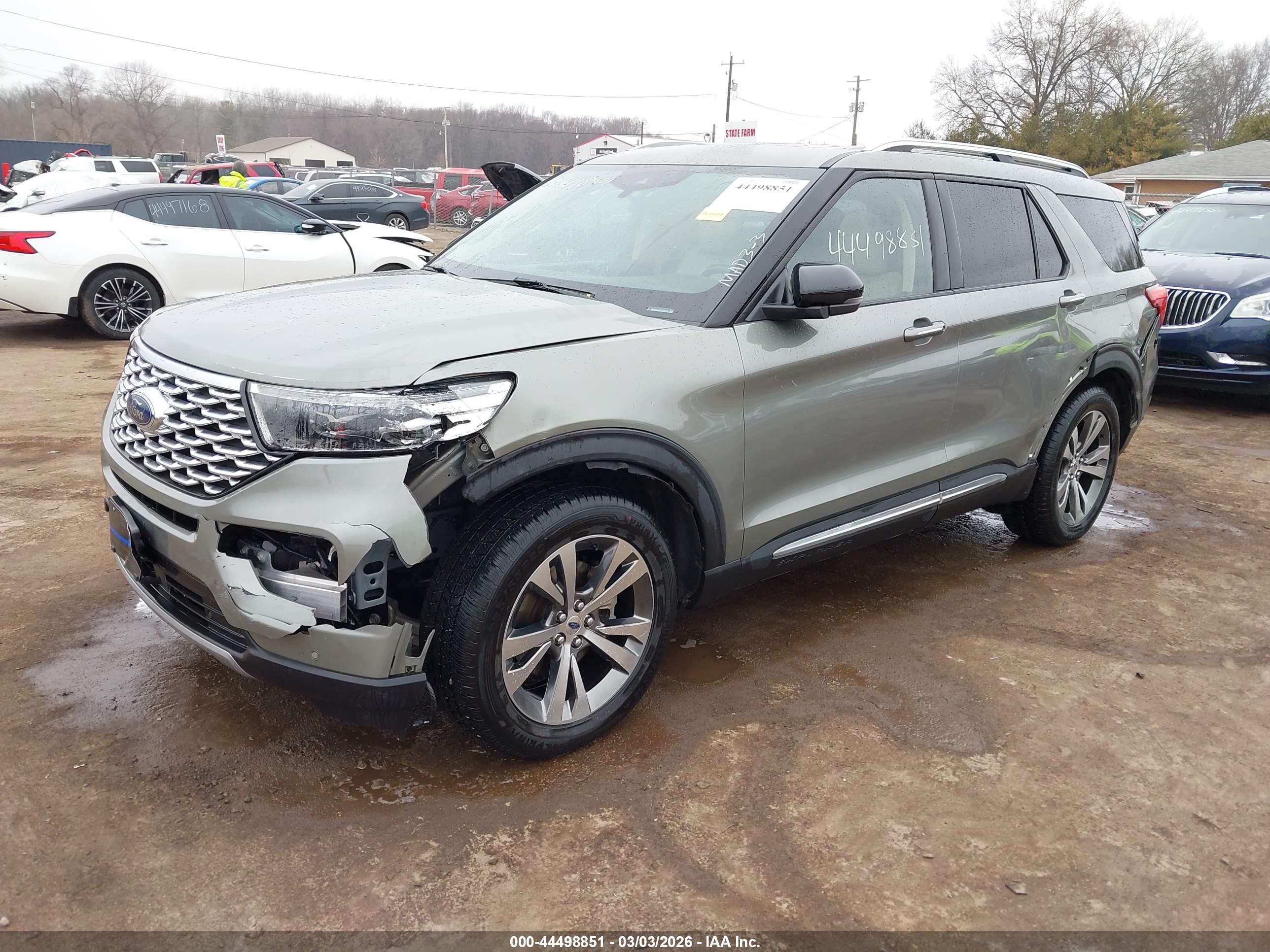 FORD EXPLORER image 2