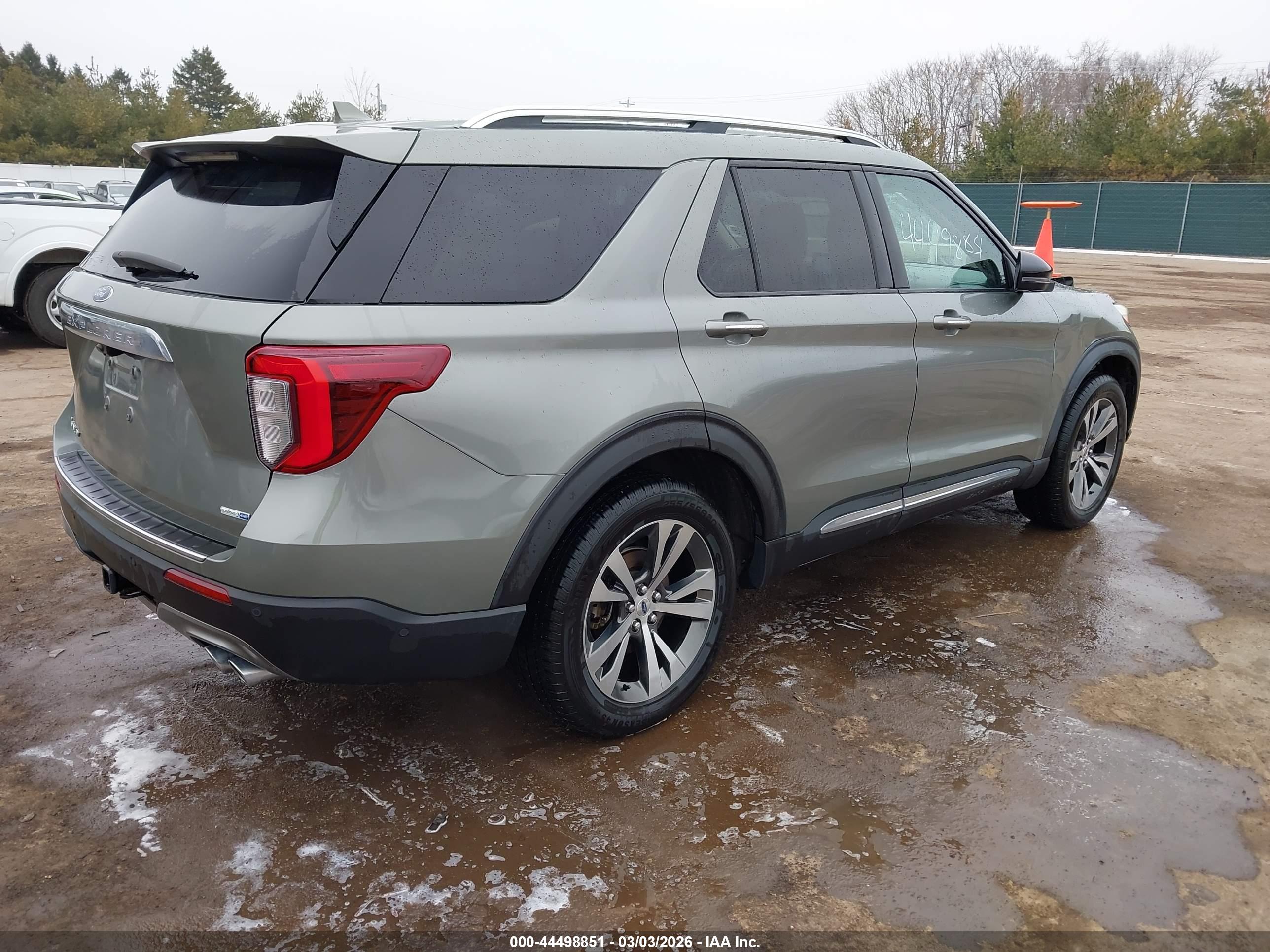 FORD EXPLORER image 4