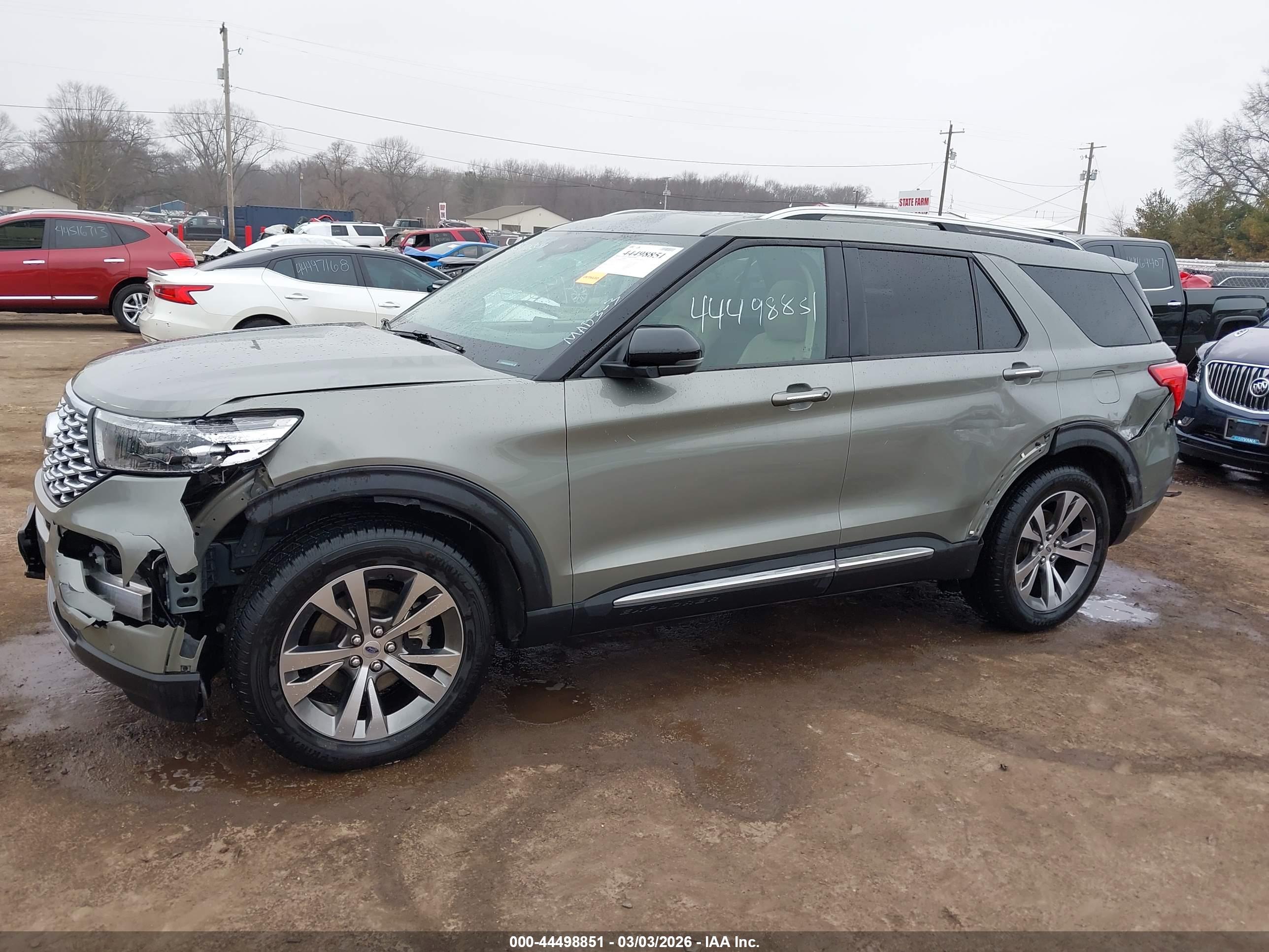 FORD EXPLORER image 6