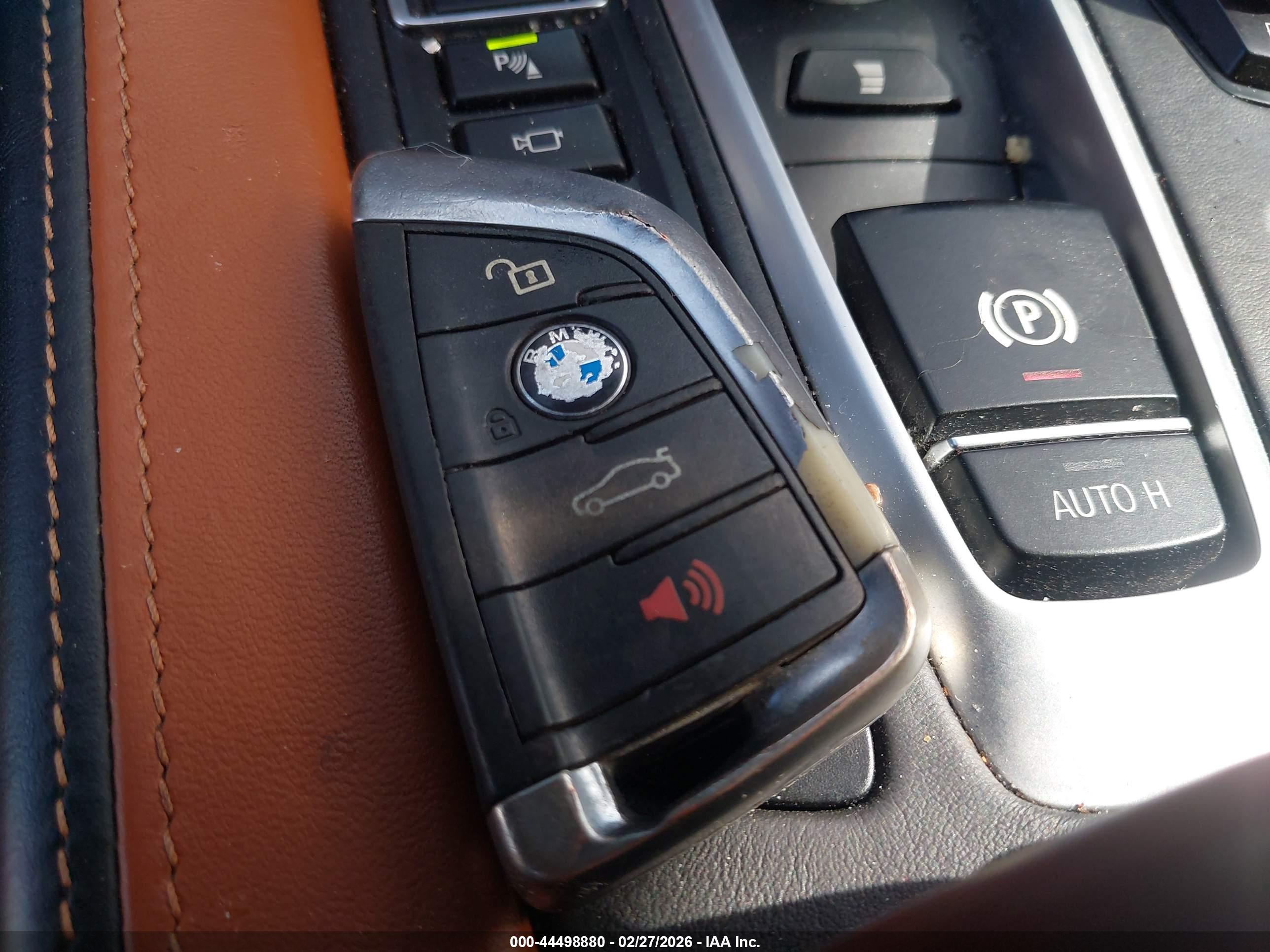 BMW X6 image 11