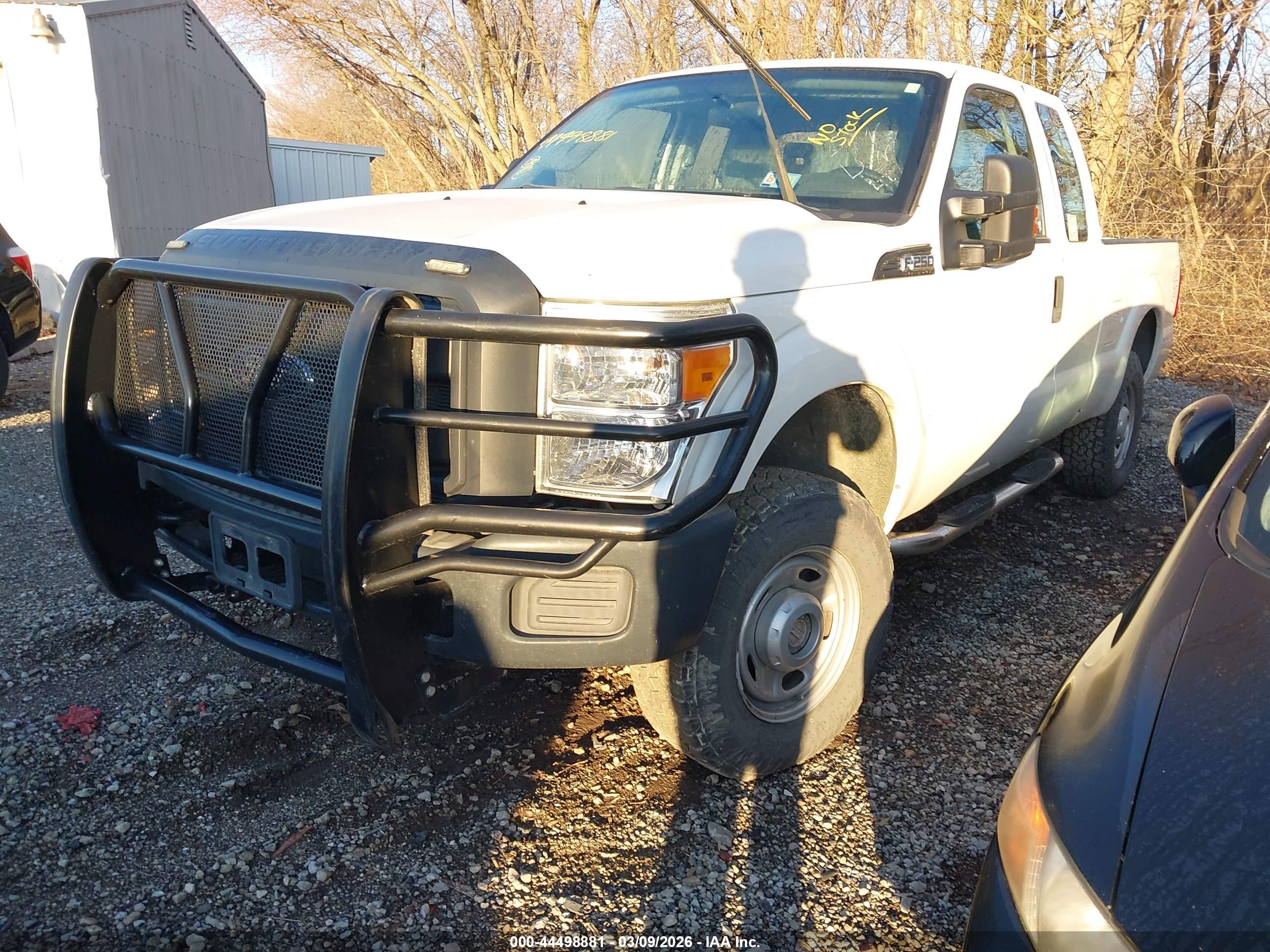 FORD F-250 image 2