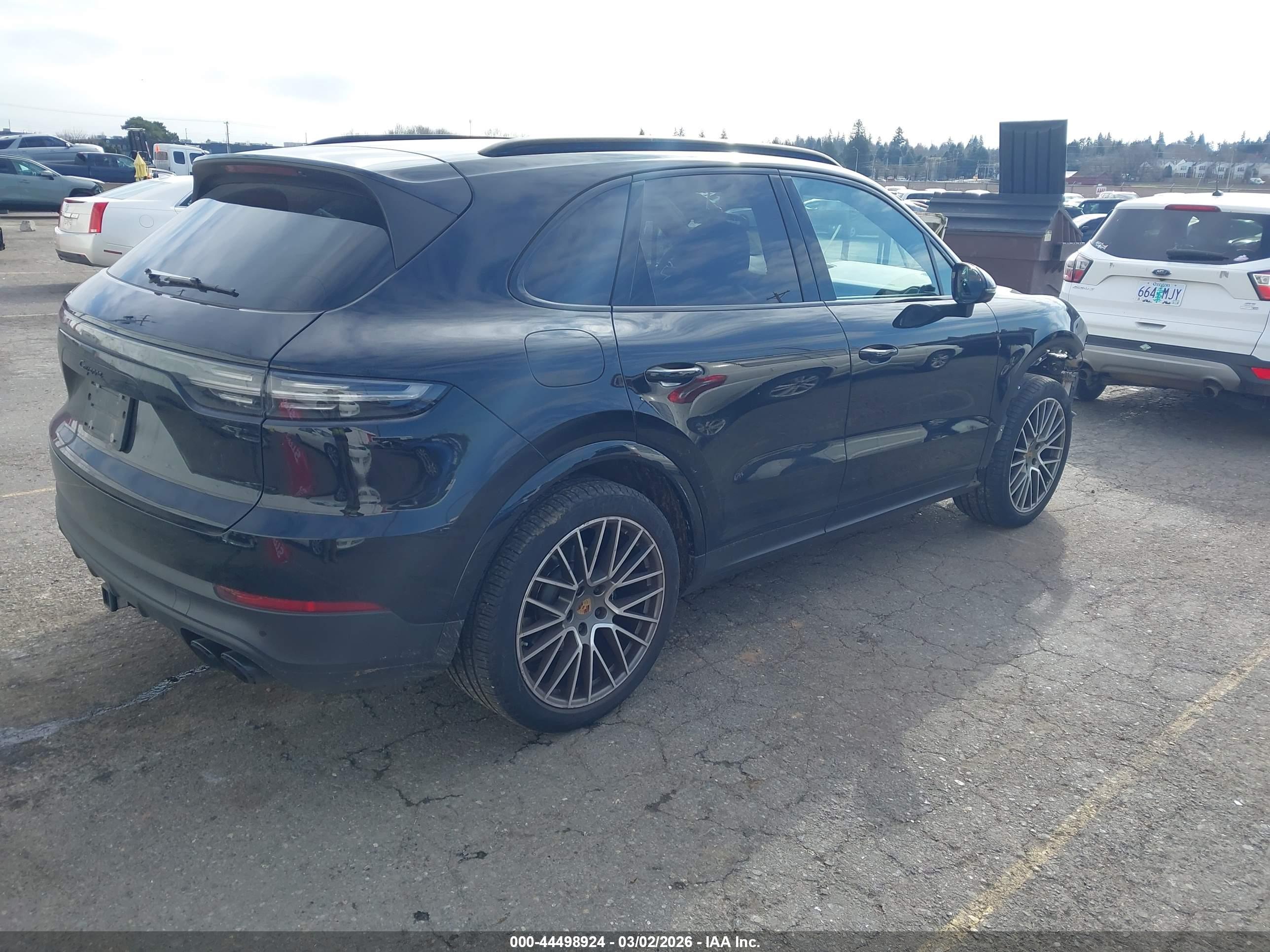 PORSCHE CAYENNE image 4