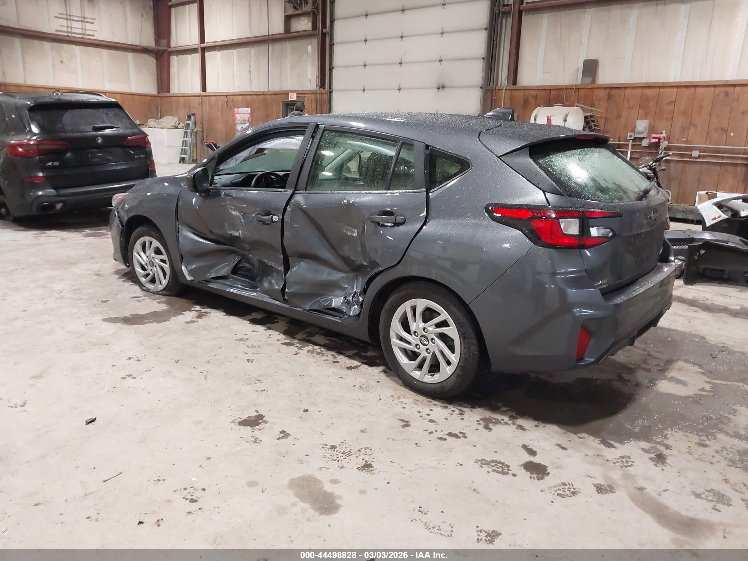 SUBARU IMPREZA image 3