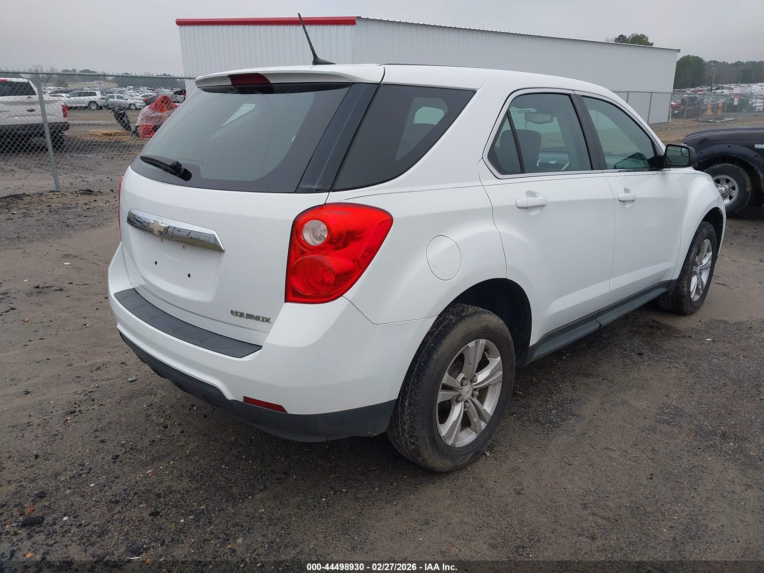 CHEVROLET EQUINOX image 4