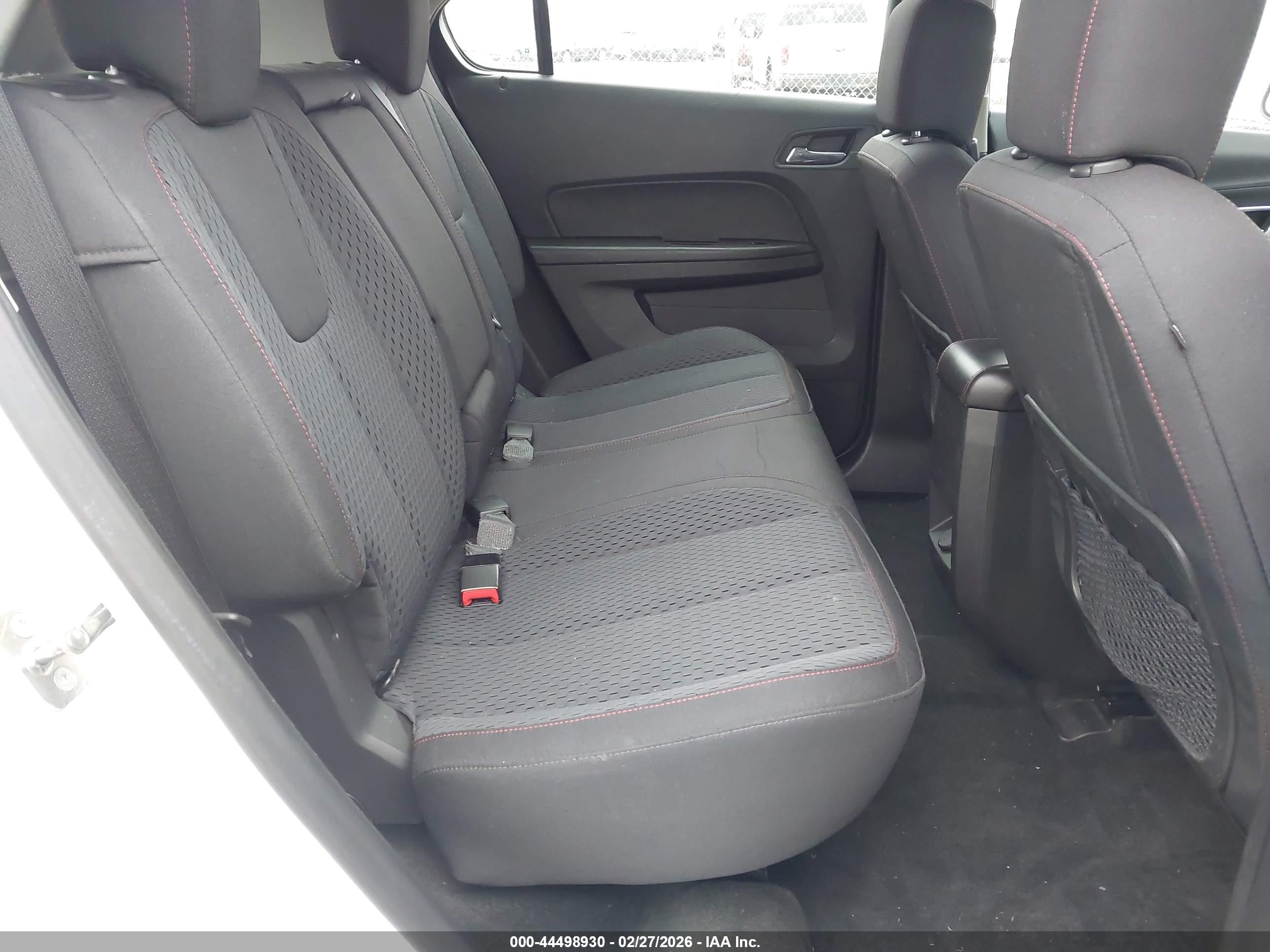 CHEVROLET EQUINOX image 8
