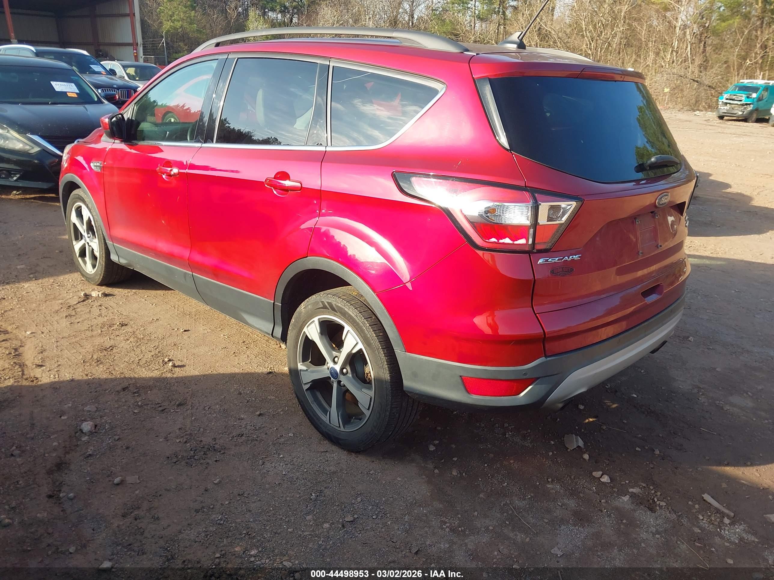FORD ESCAPE image 3