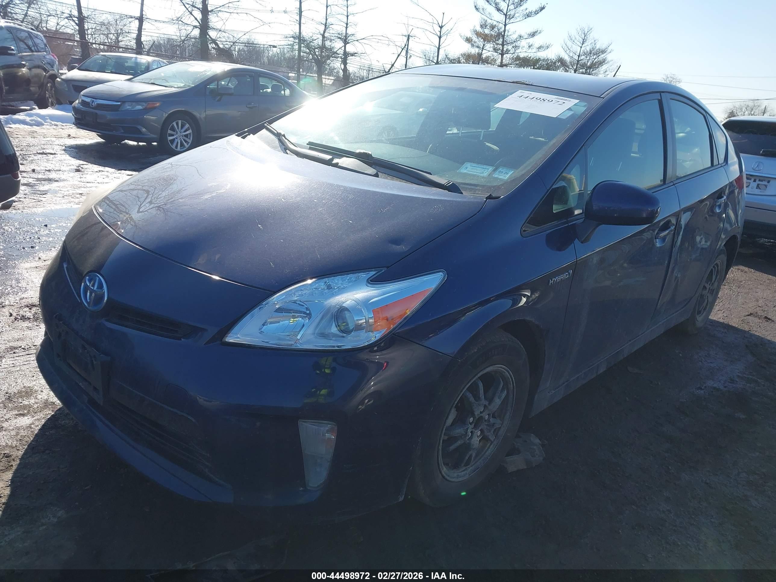 TOYOTA PRIUS image 2