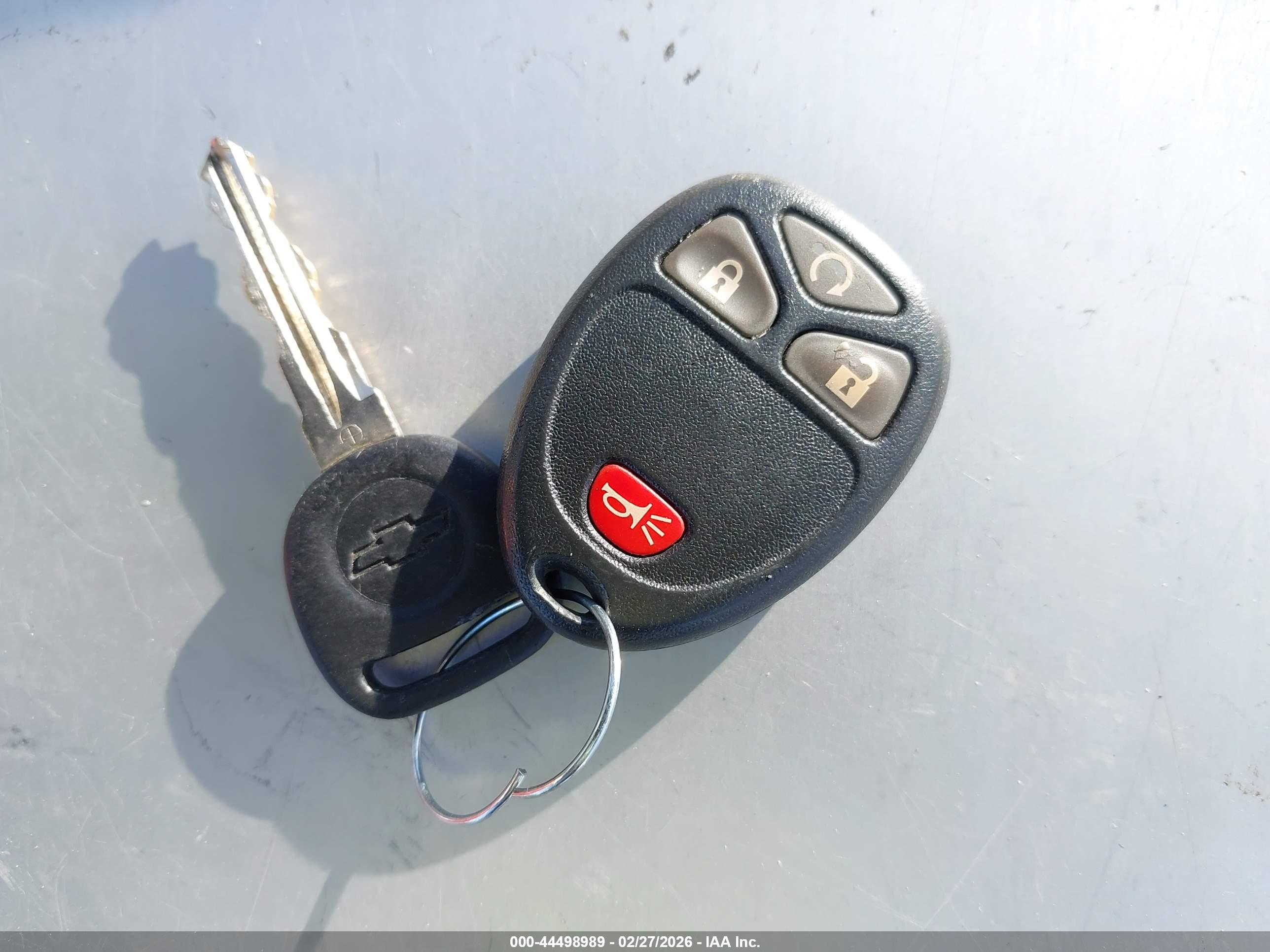 CHEVROLET TRAVERSE image 11