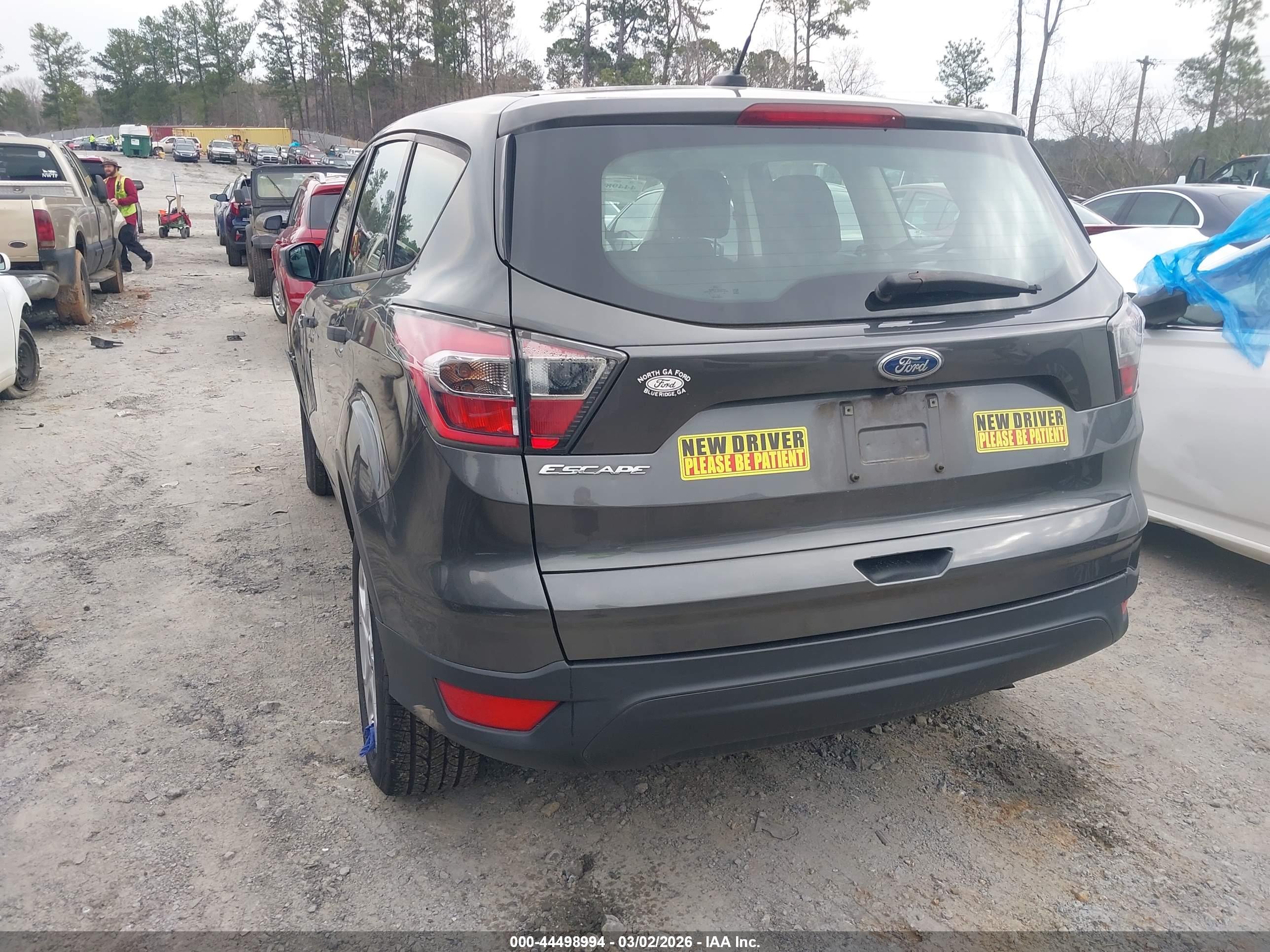 FORD ESCAPE image 3