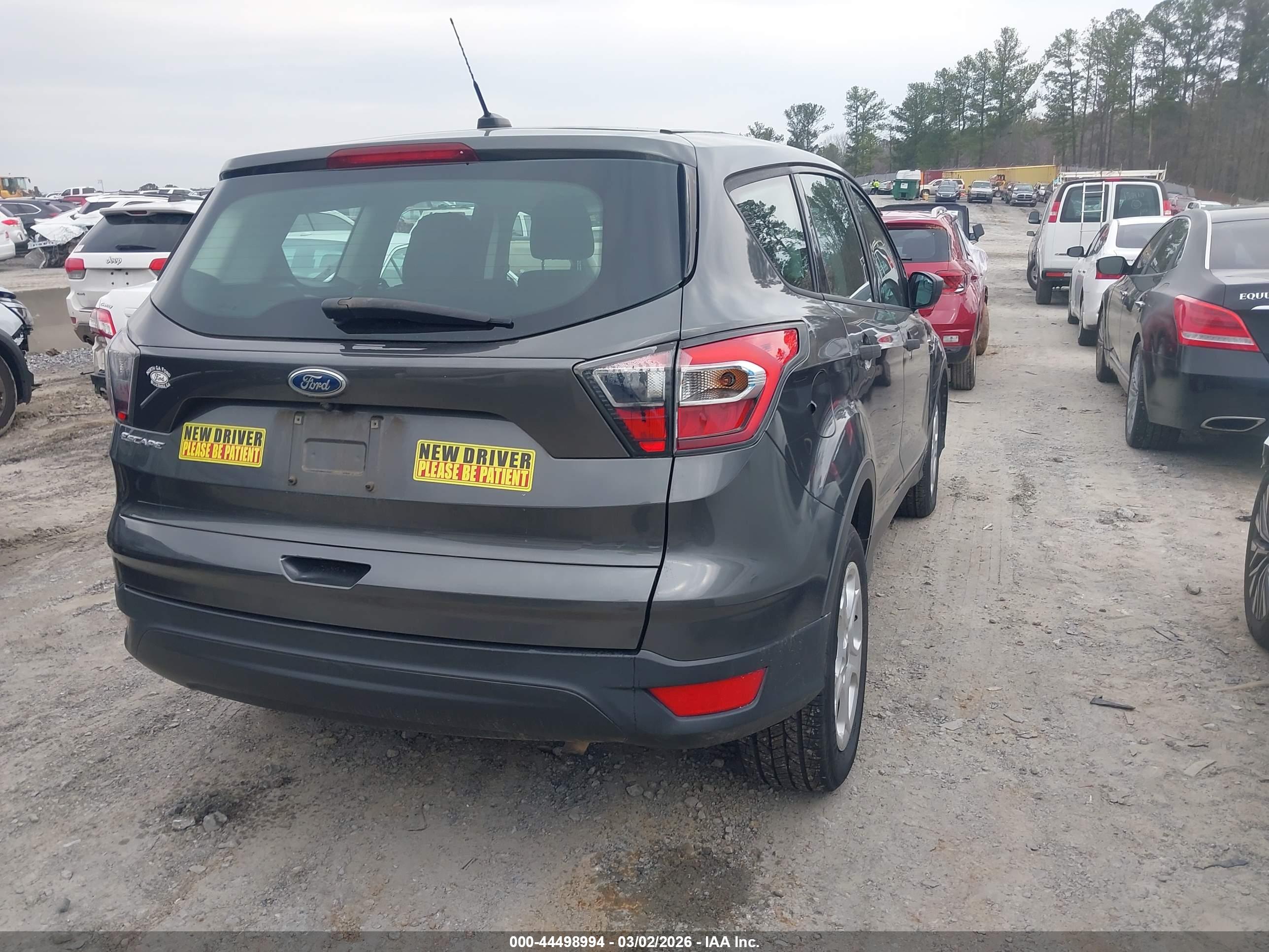 FORD ESCAPE image 4