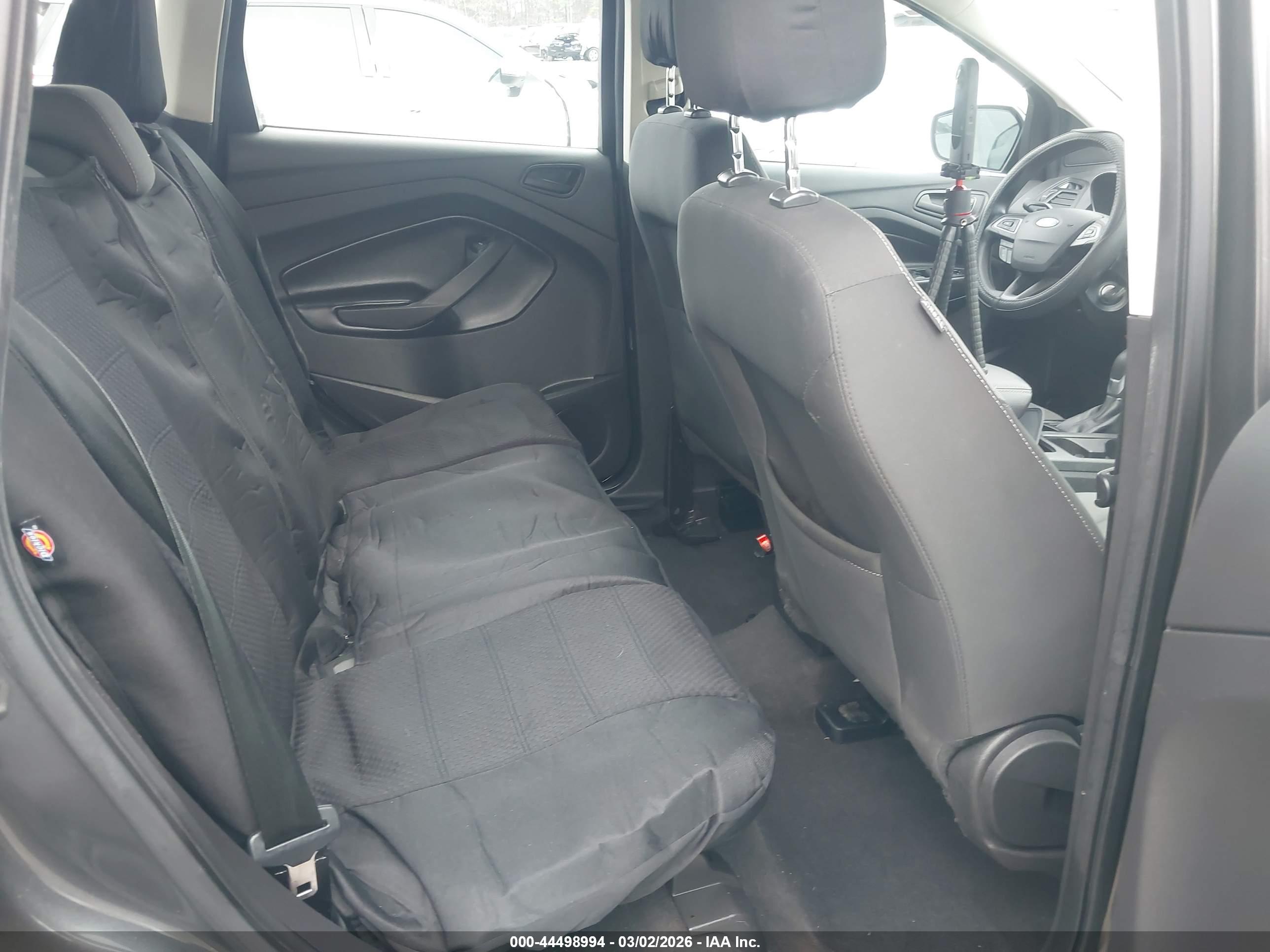 FORD ESCAPE image 8