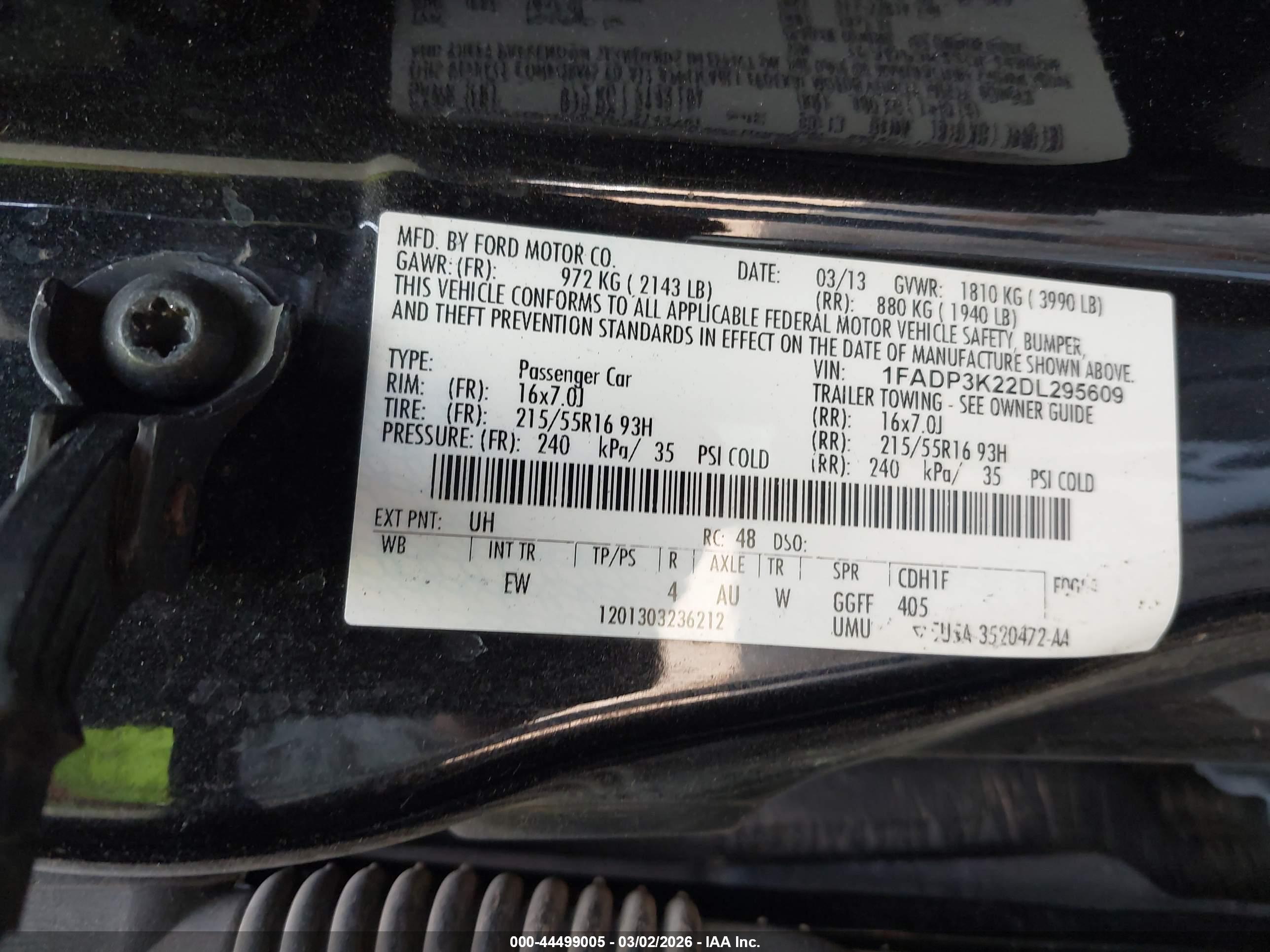 FORD FOCUS image 9