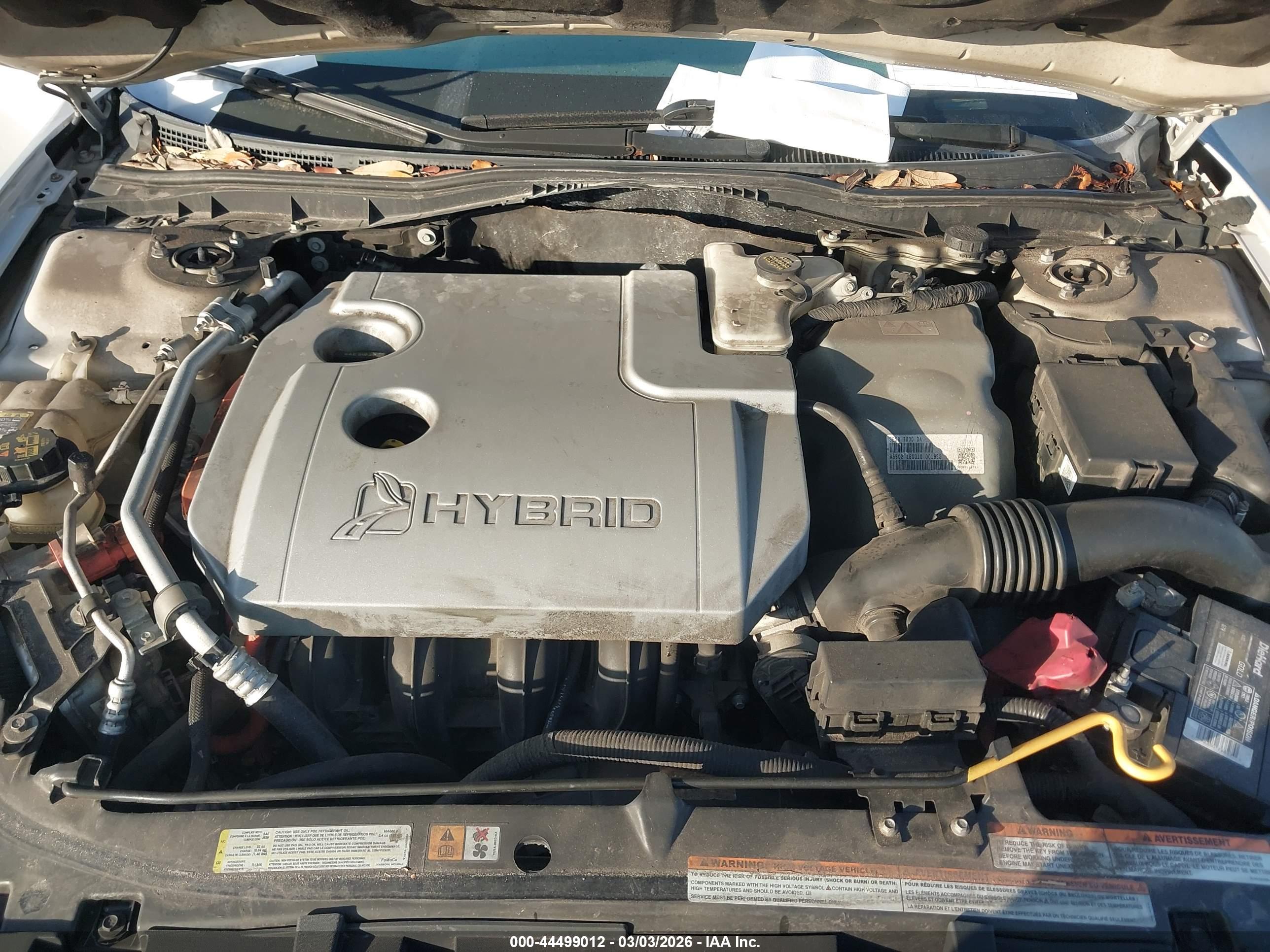 FORD FUSION image 10