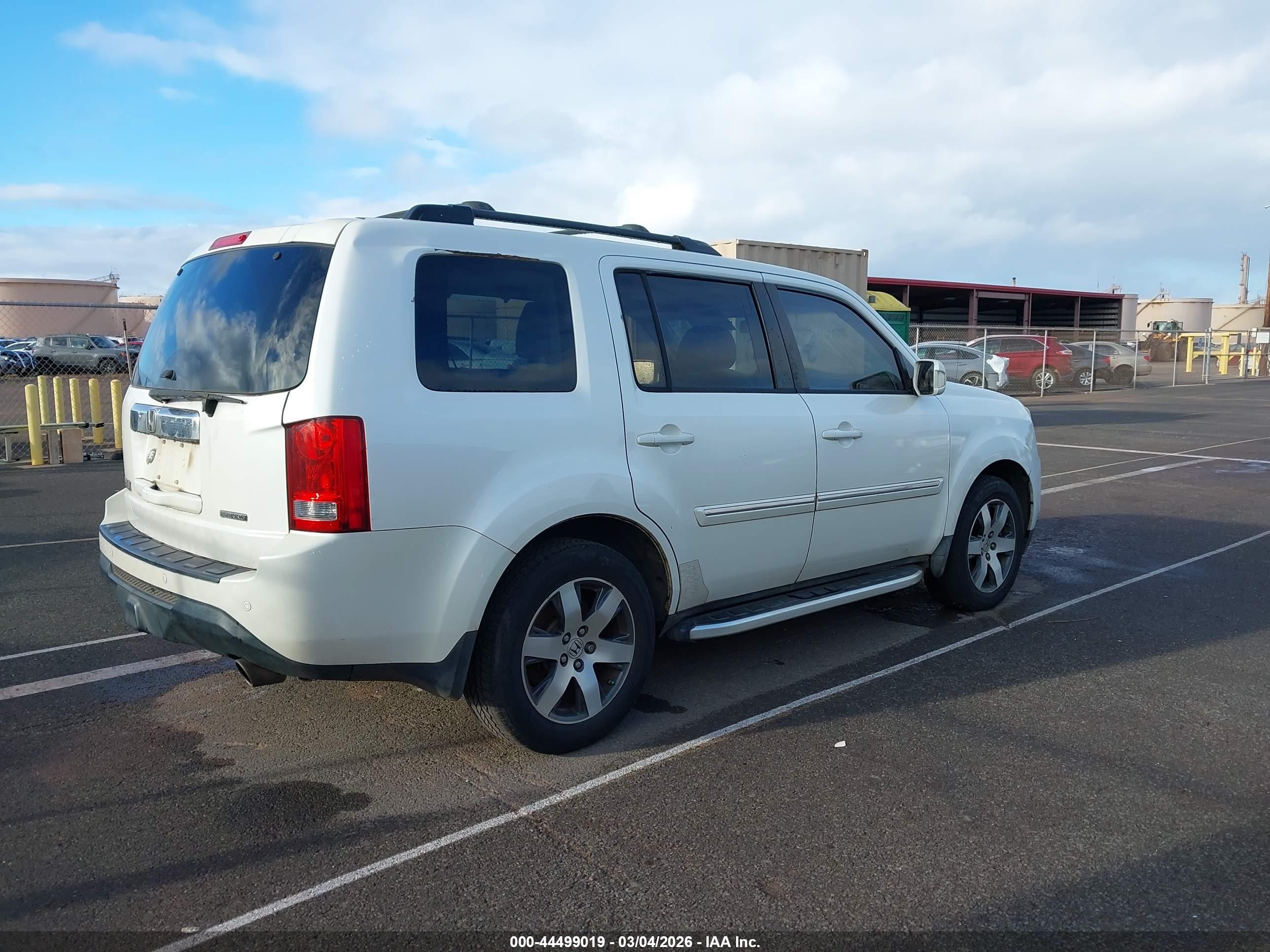 HONDA PILOT image 4