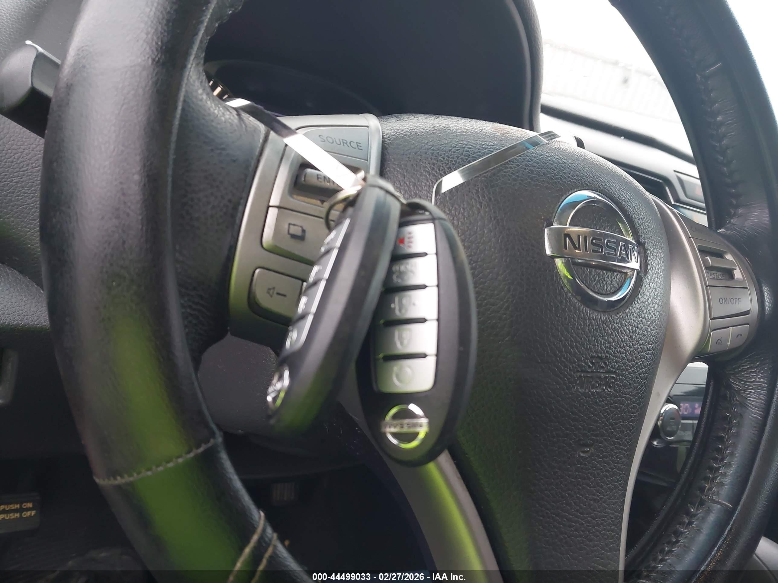 NISSAN ALTIMA image 11