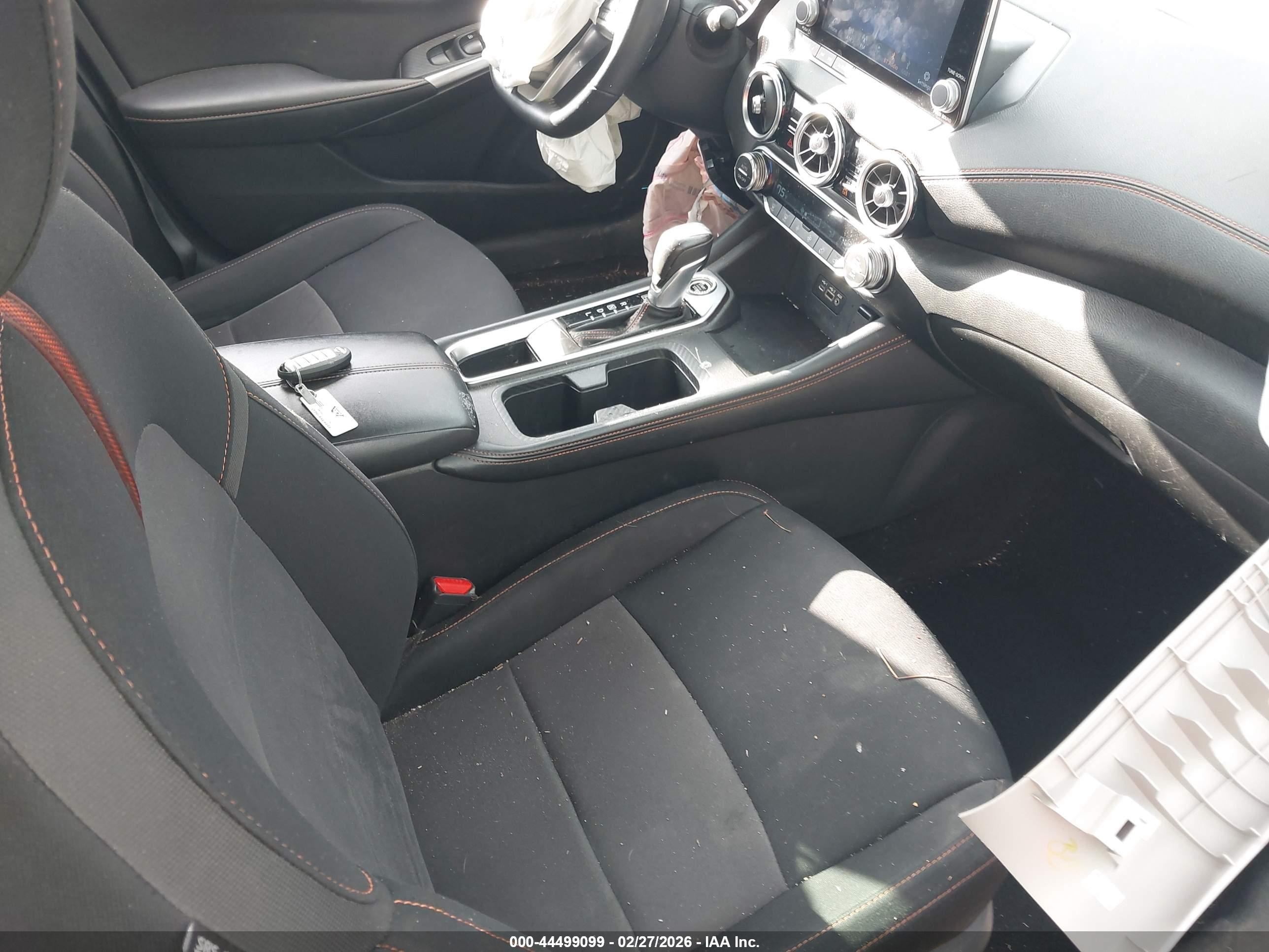 NISSAN SENTRA image 5