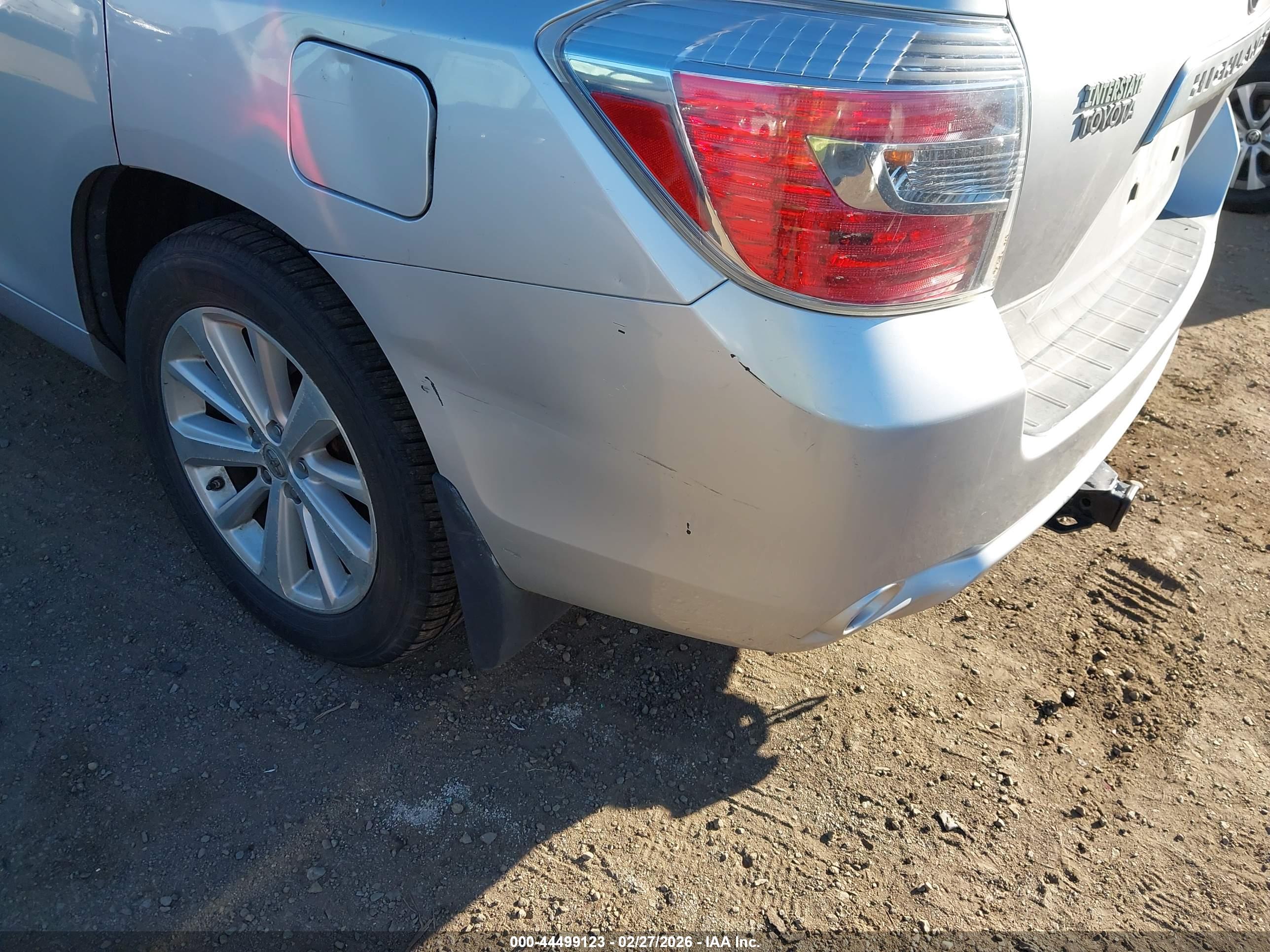 TOYOTA HIGHLANDER image 6