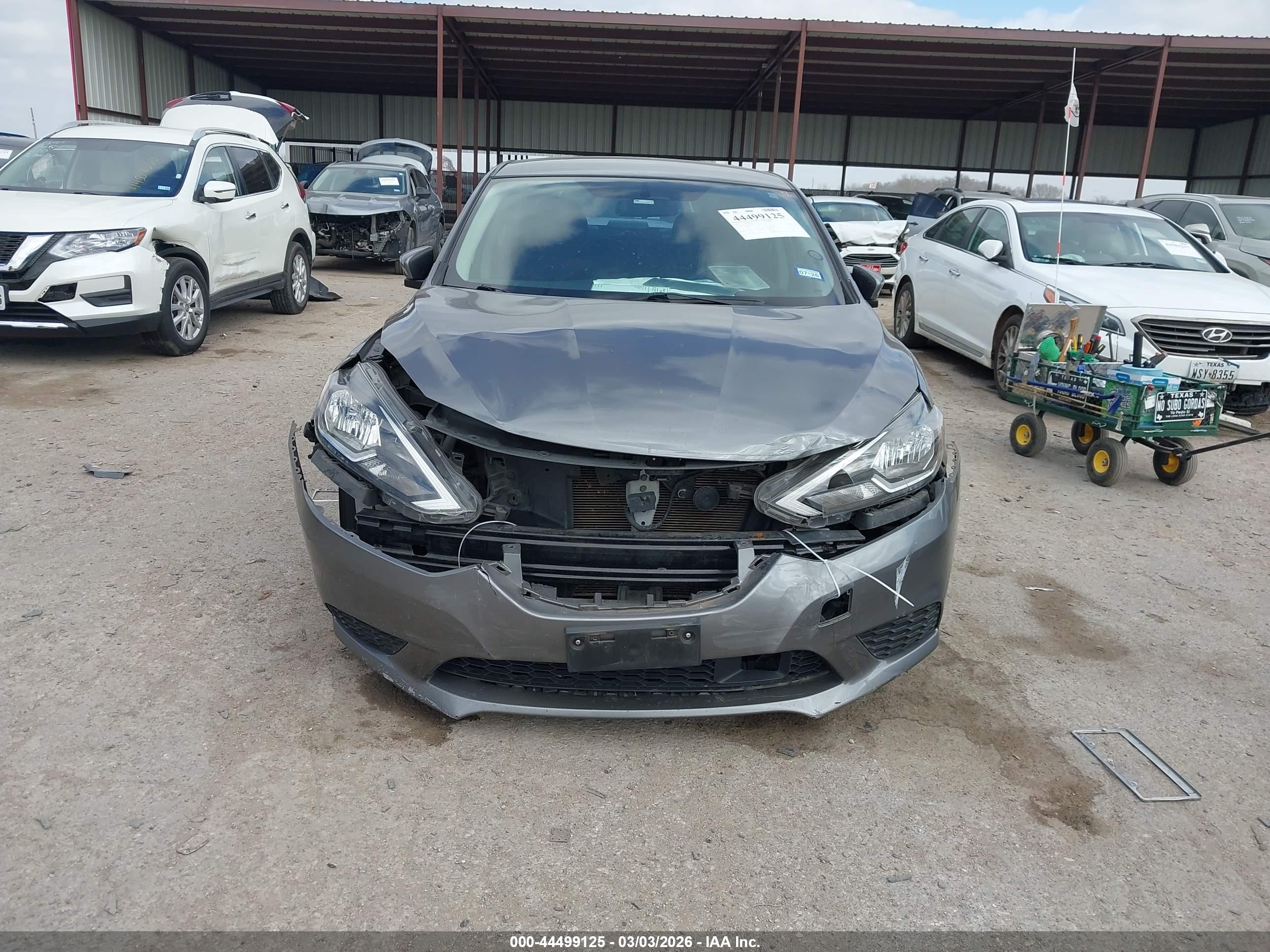 NISSAN SENTRA image 6