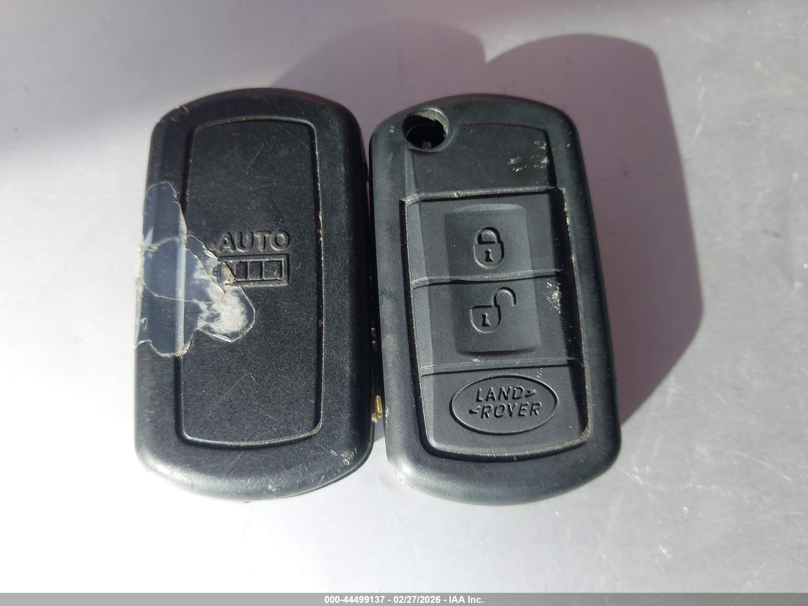 LAND ROVER image 11