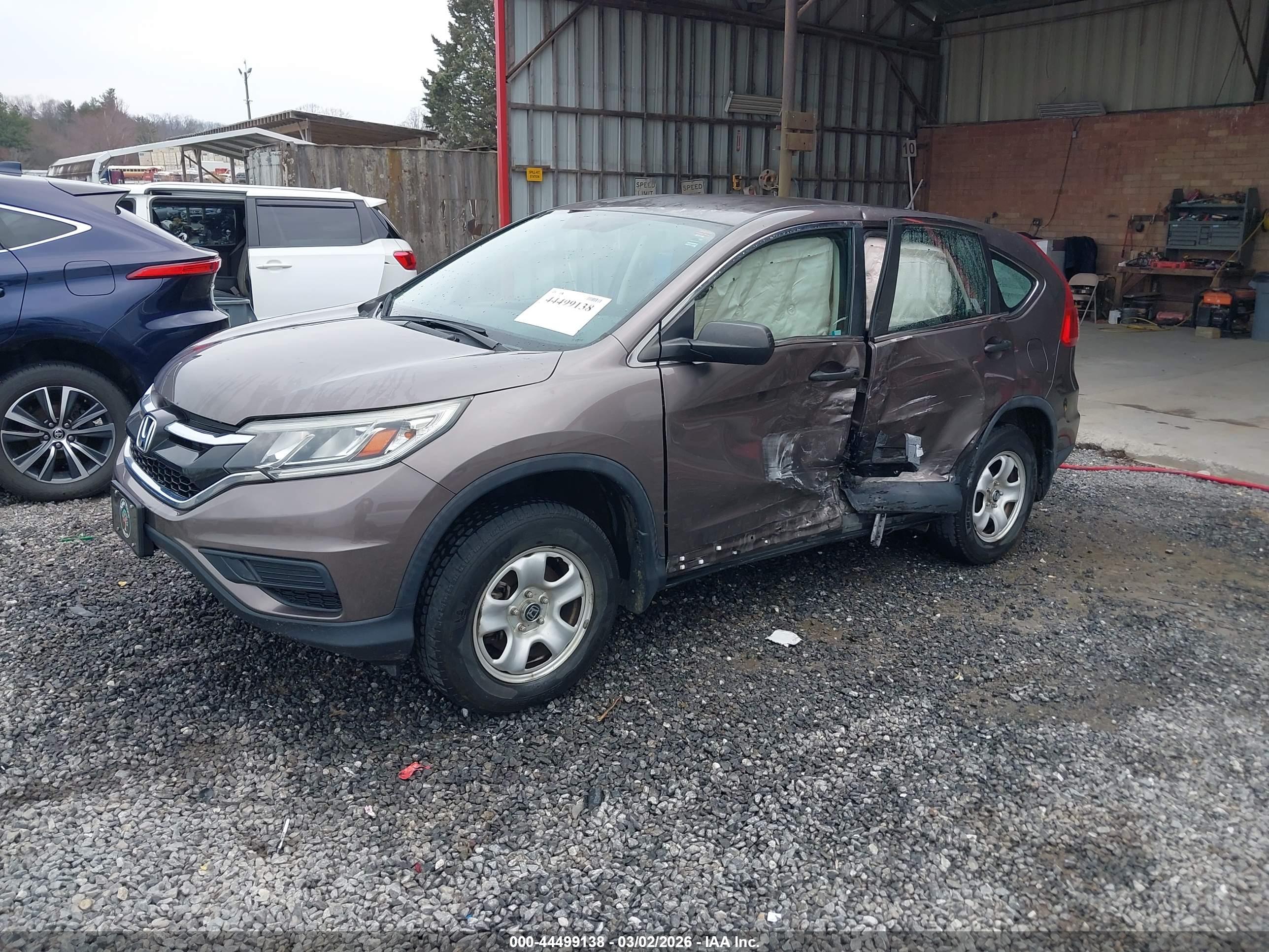 HONDA CR-V image 2
