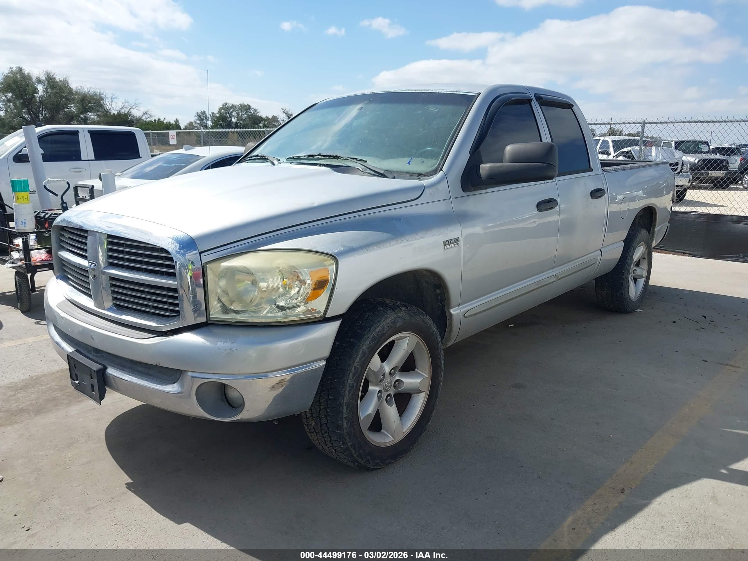 DODGE RAM image 2