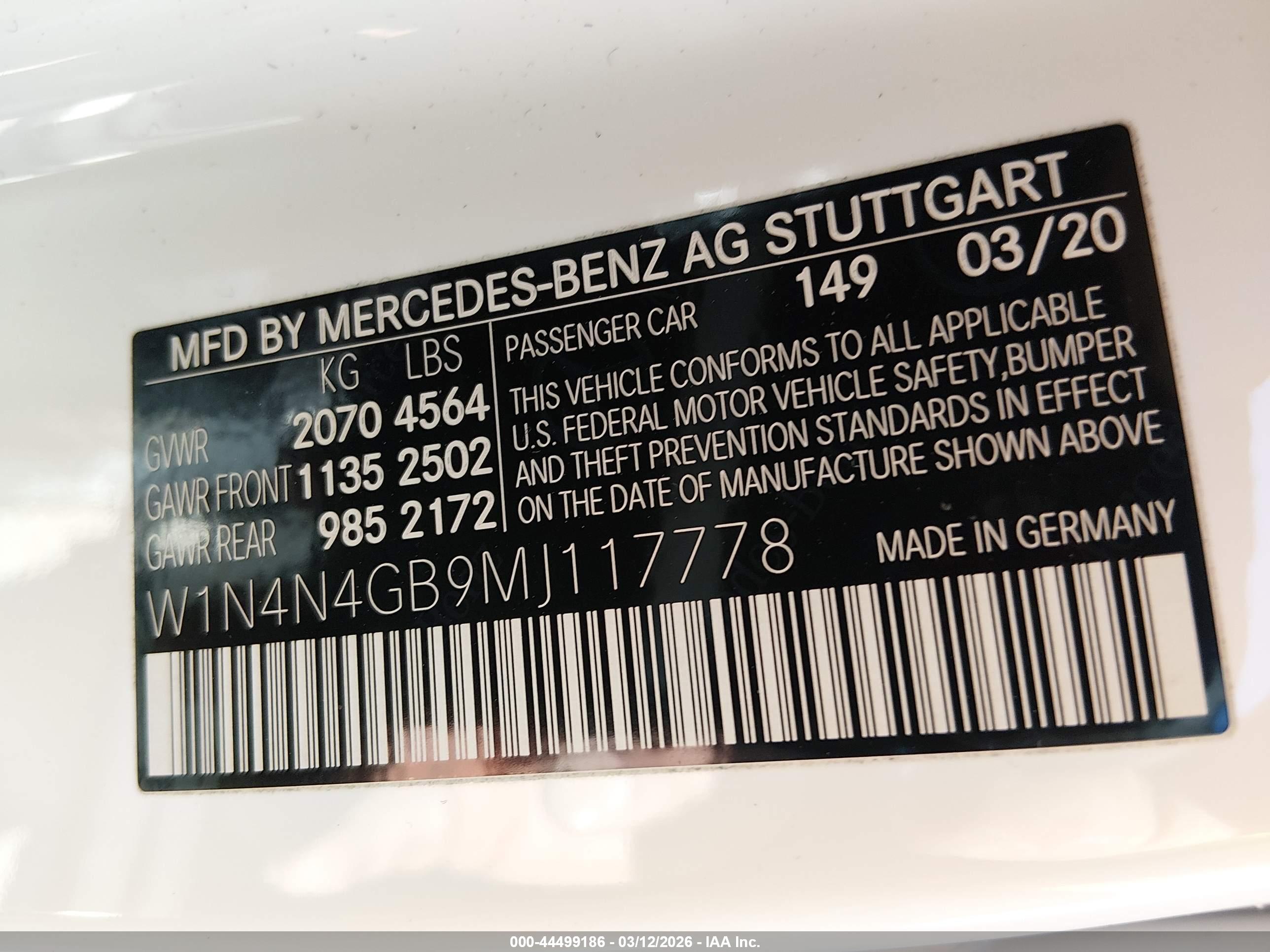 MERCEDES-BENZ GLA image 9