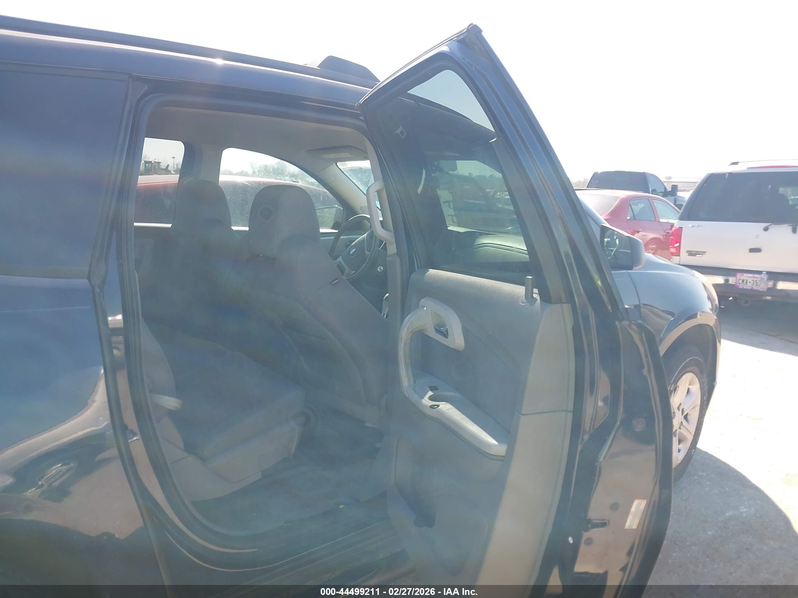 CHEVROLET TRAVERSE image 8