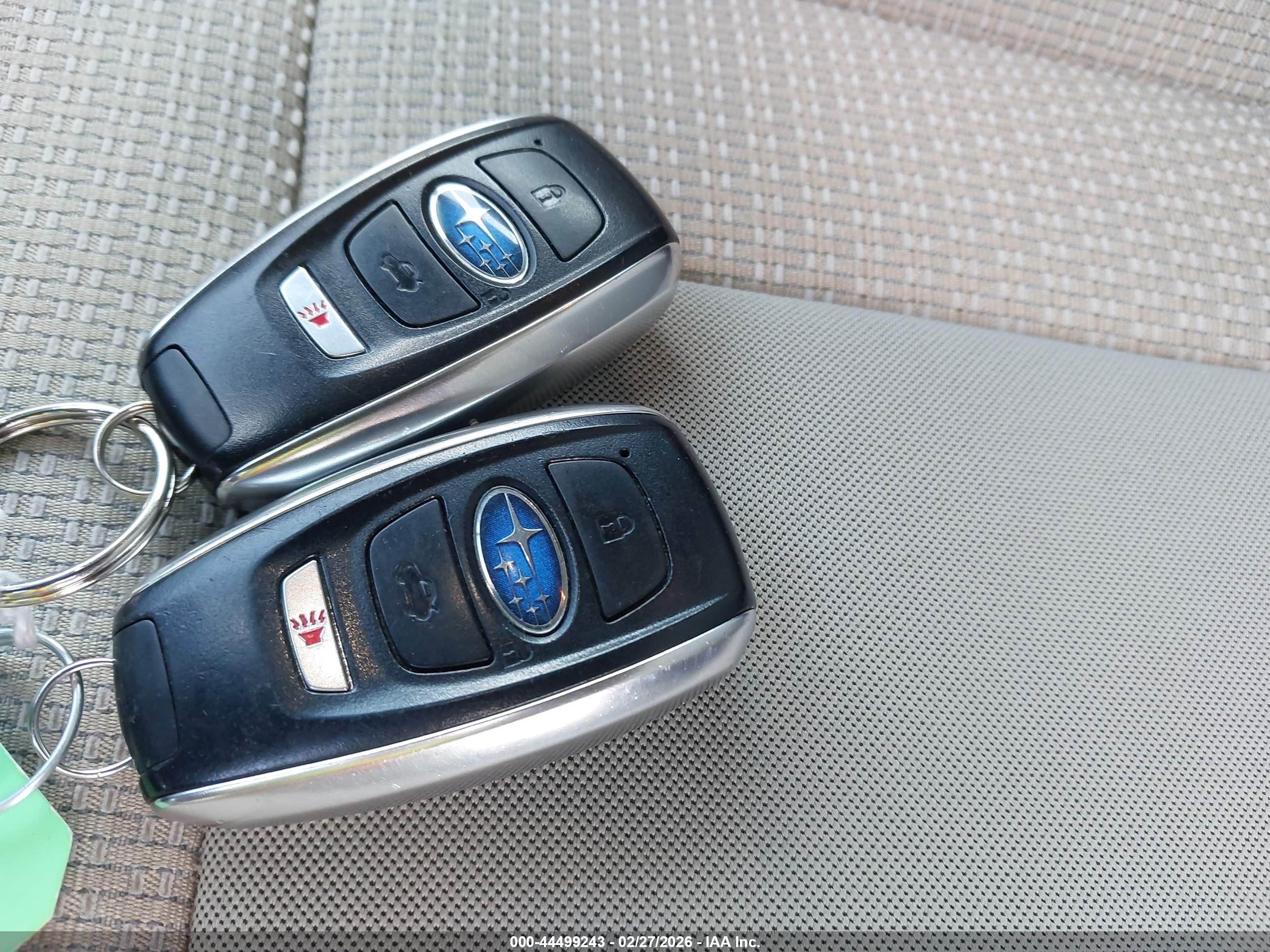 SUBARU OUTBACK image 11