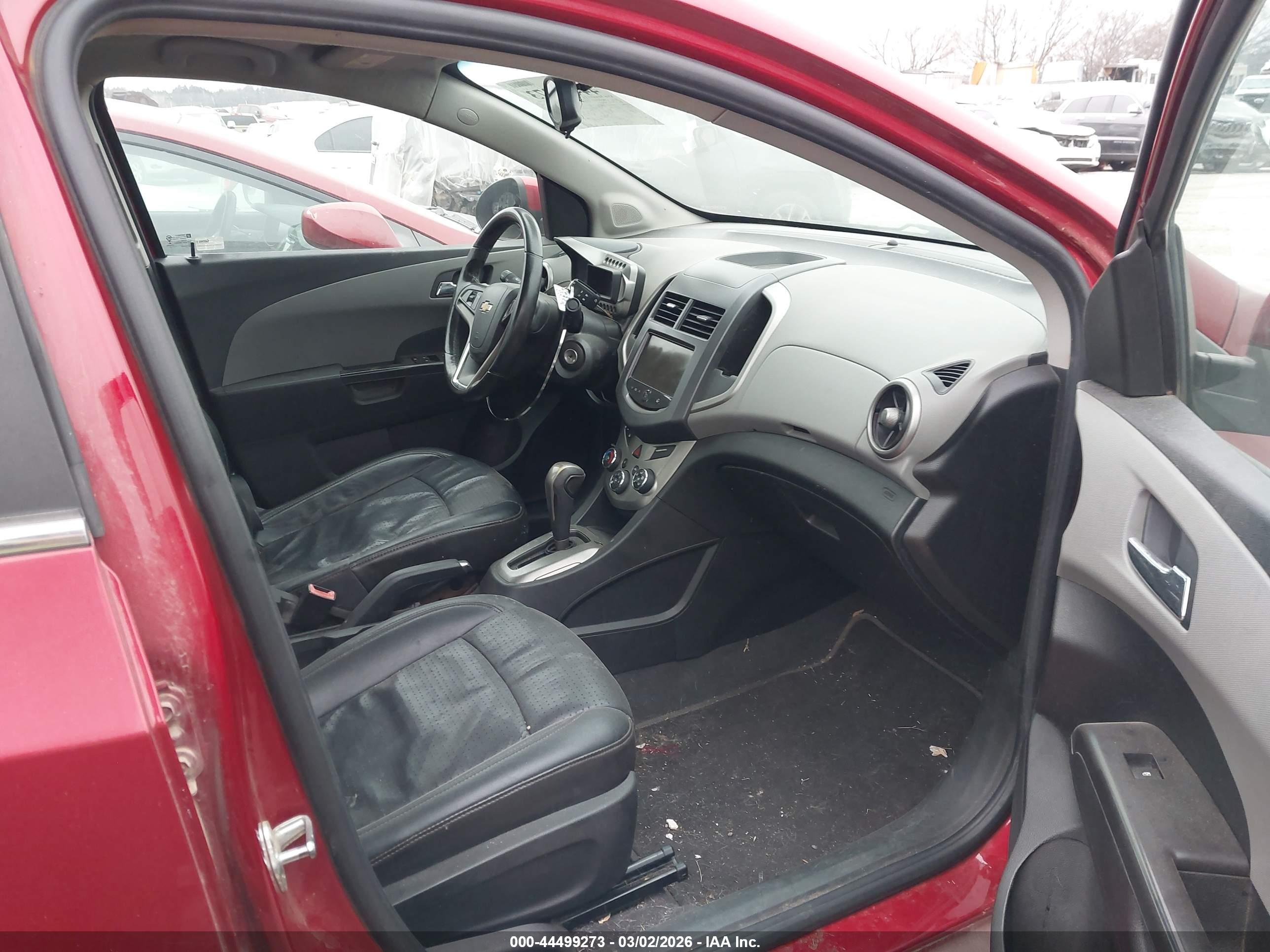 CHEVROLET SONIC image 5
