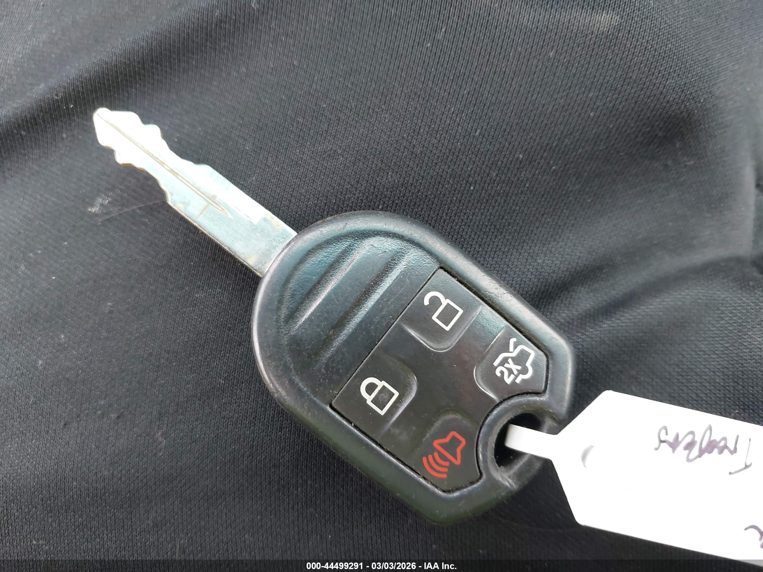 FORD EXPLORER image 11