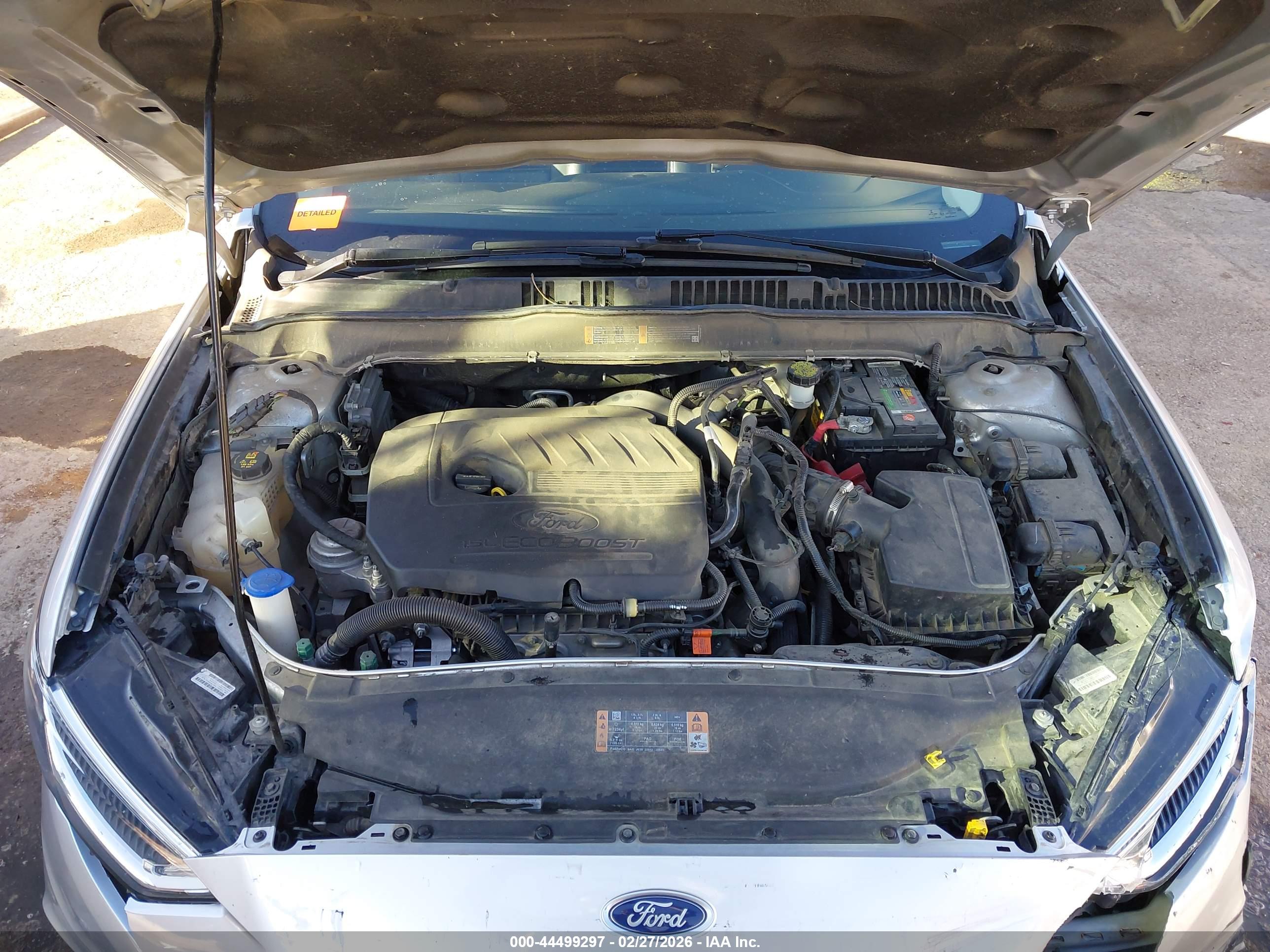 FORD FUSION image 10