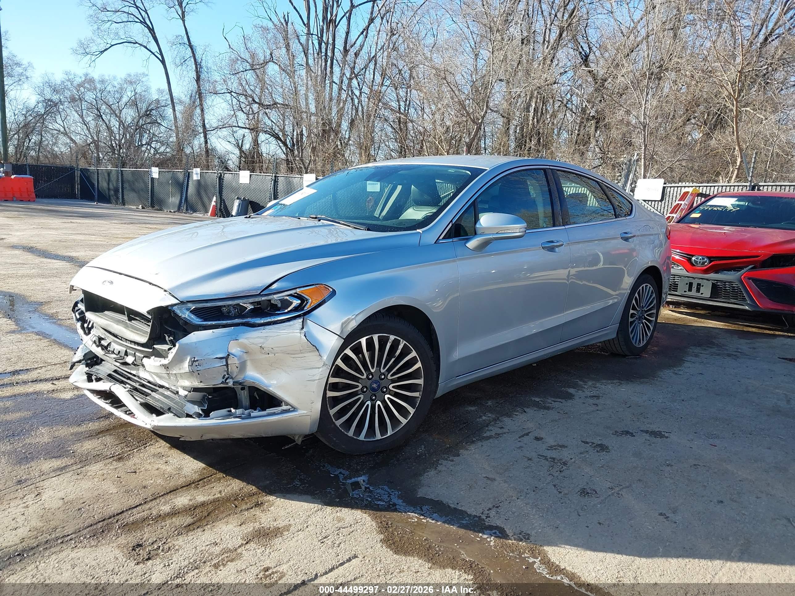 FORD FUSION image 2