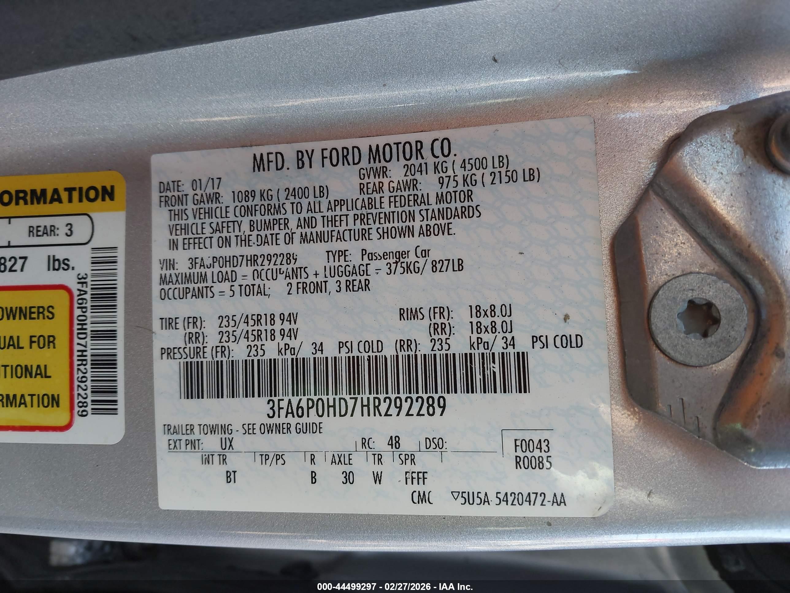 FORD FUSION image 9