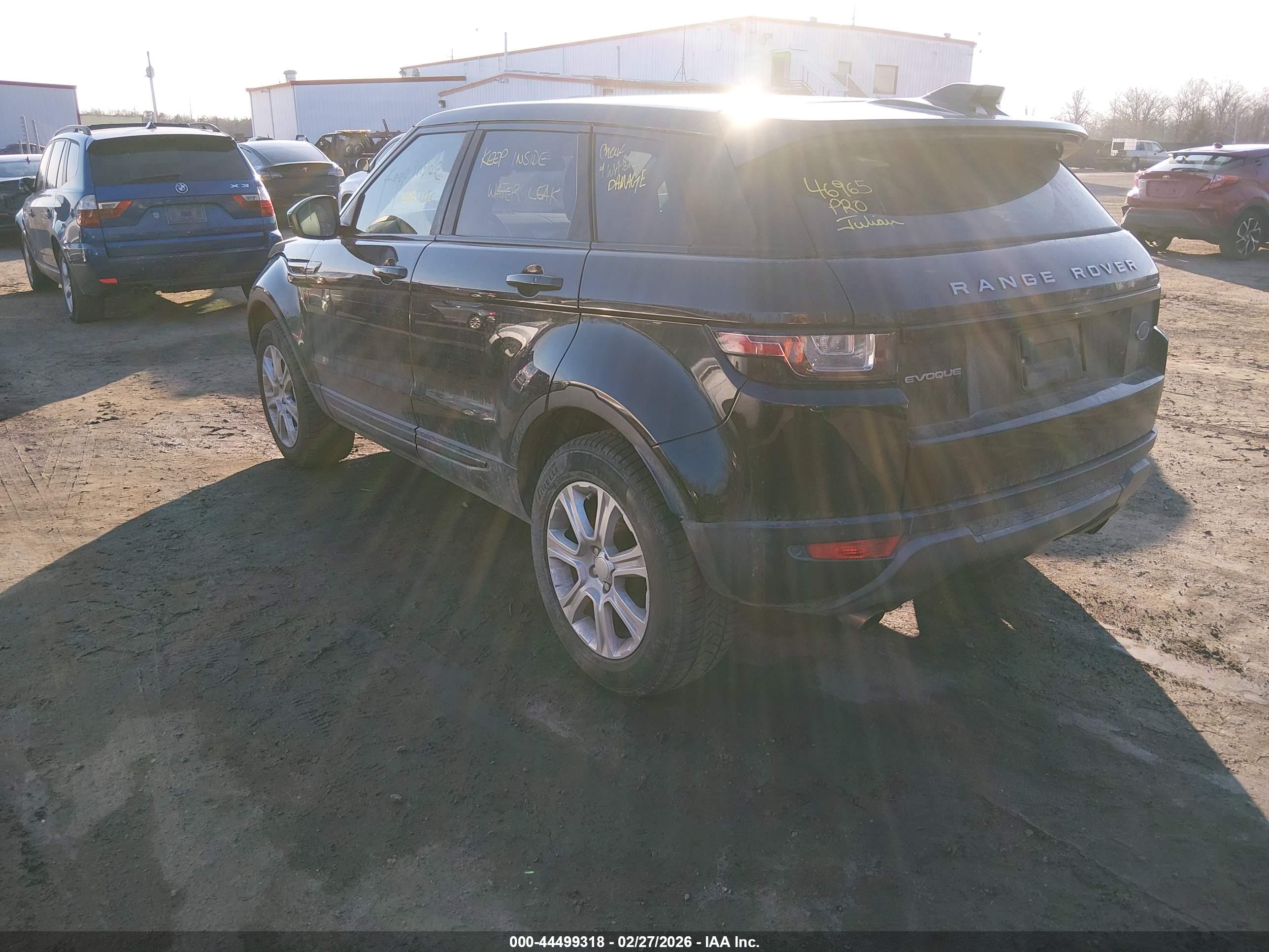 LAND ROVER image 3
