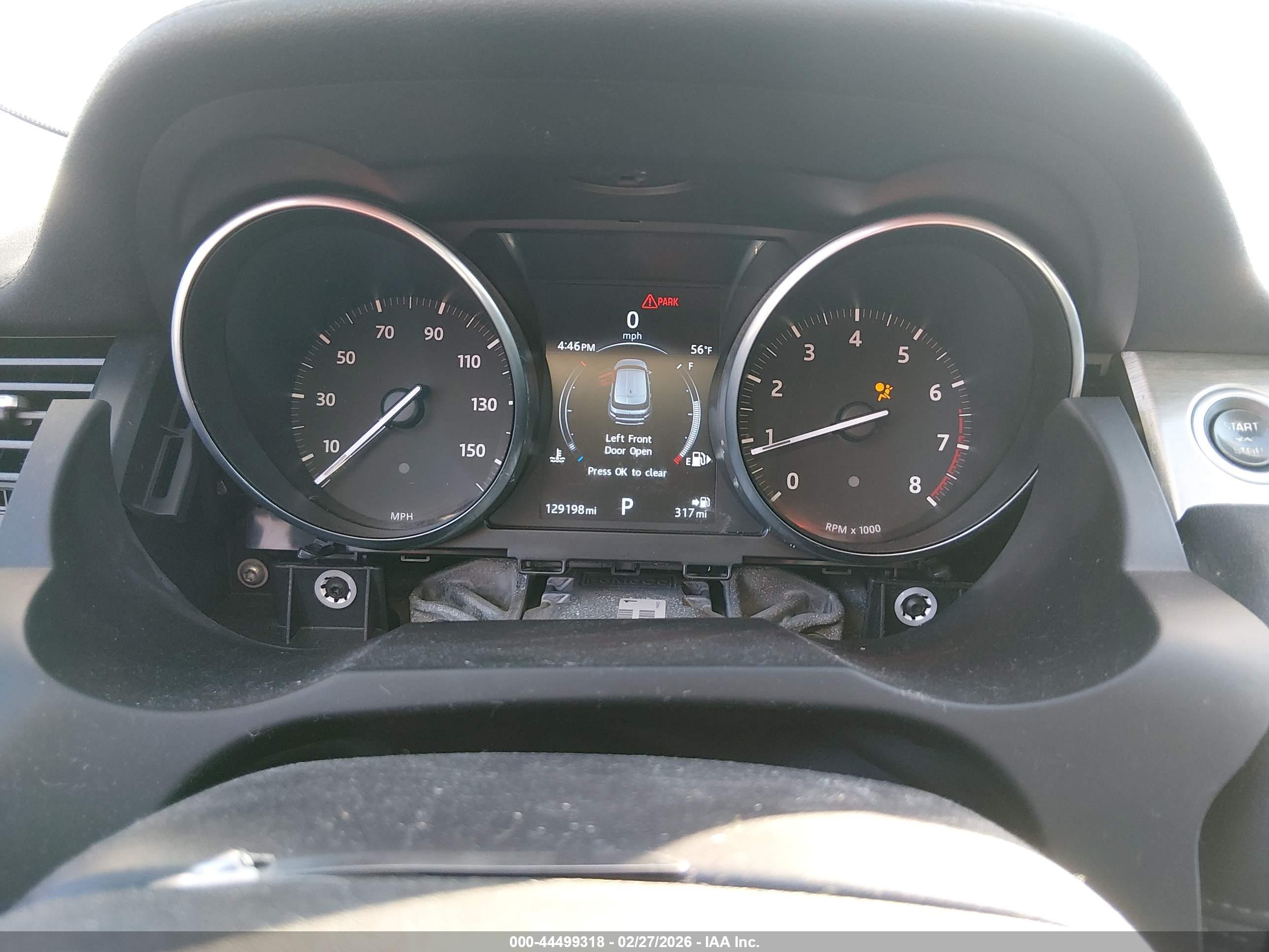 LAND ROVER image 7