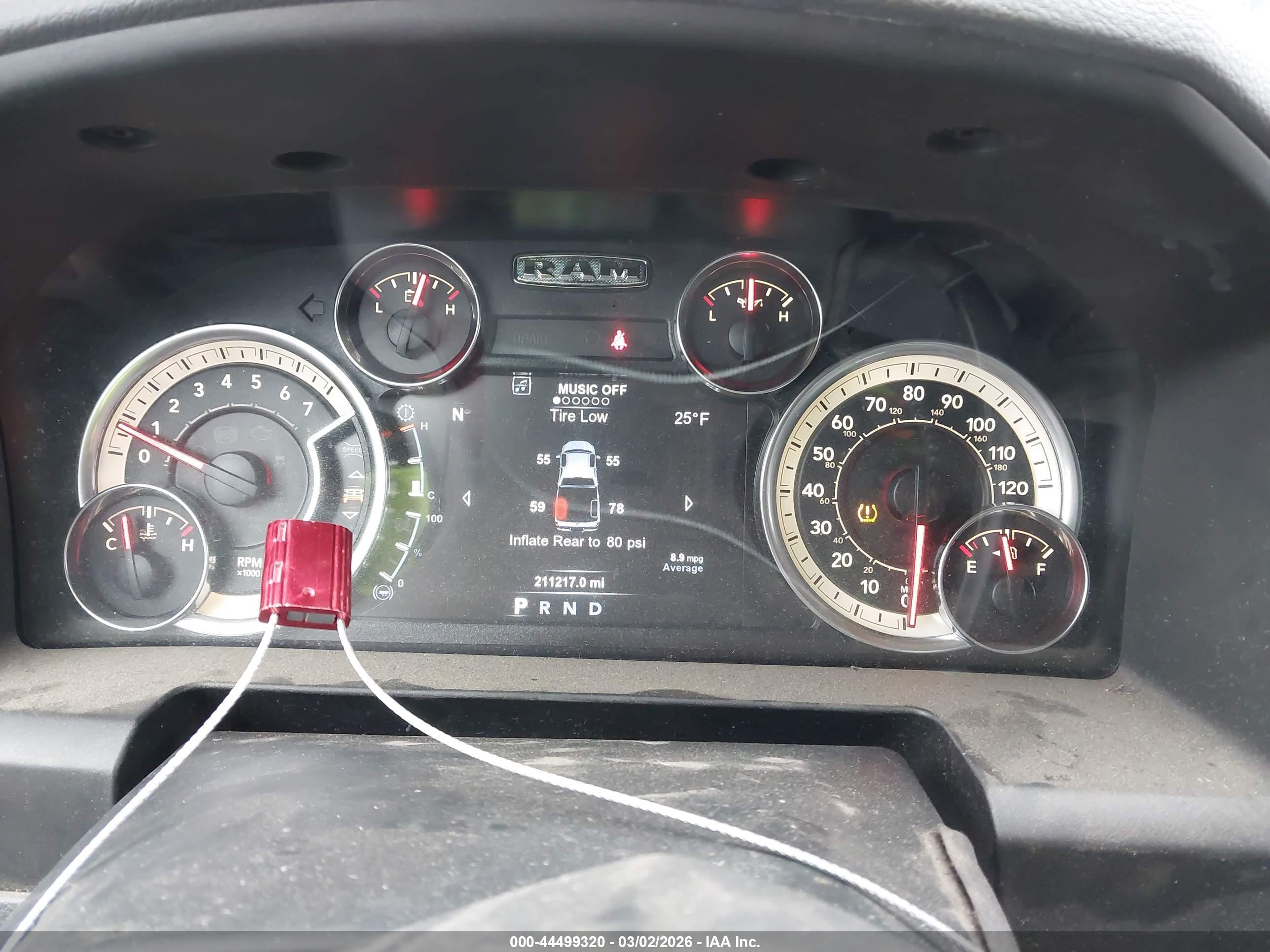 RAM 2500 image 7