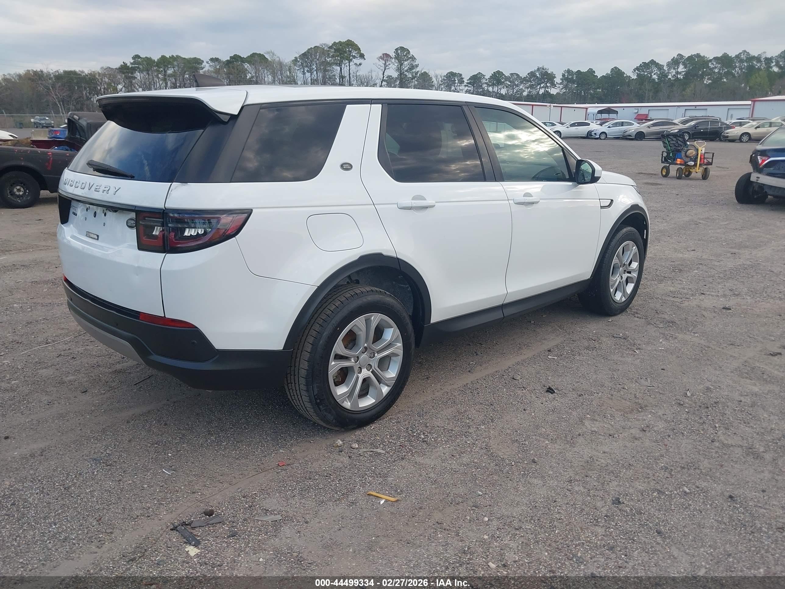 LAND ROVER image 4