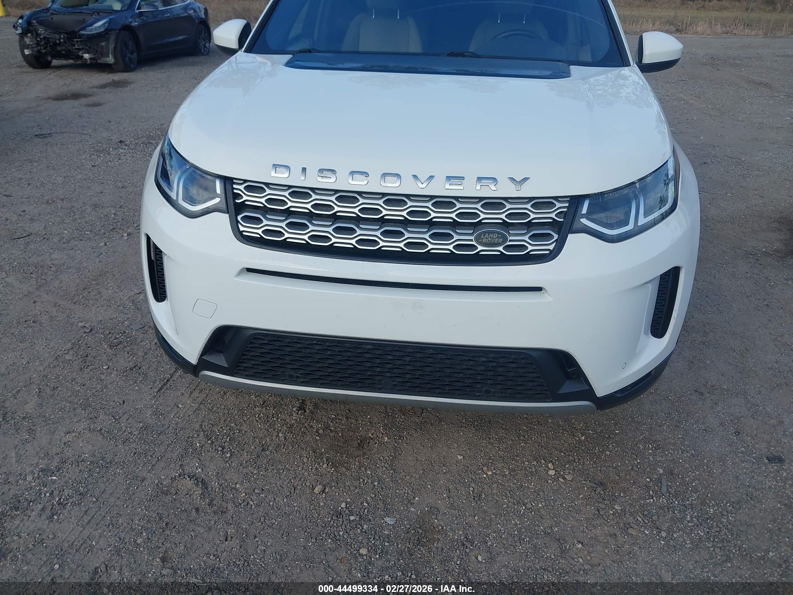 LAND ROVER image 6