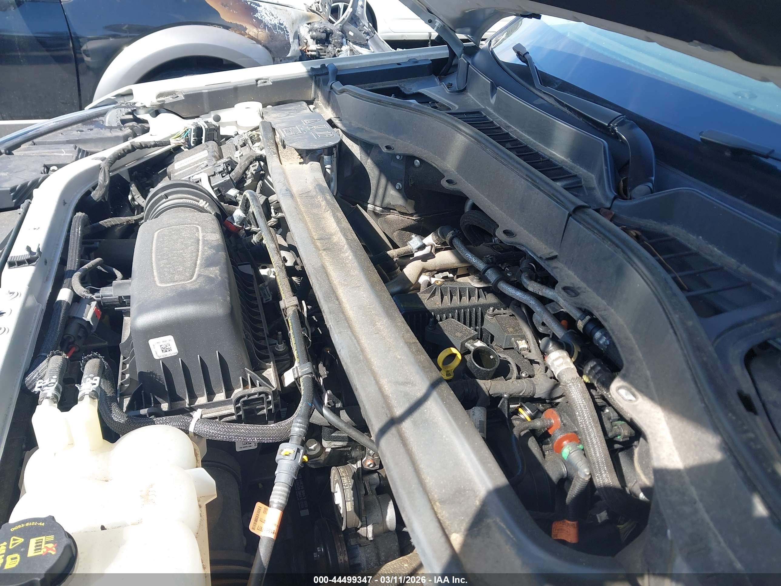FORD EXPLORER image 10