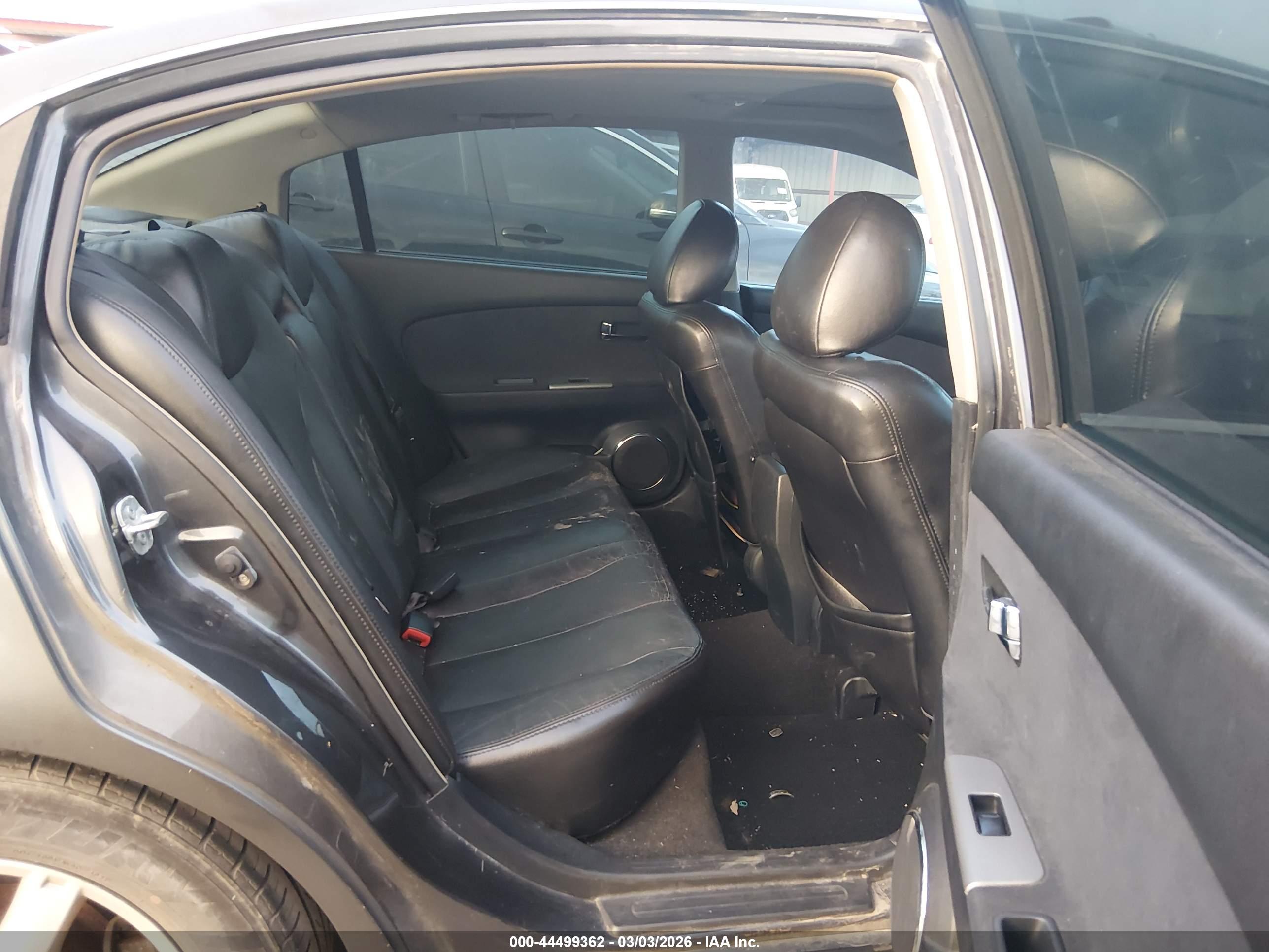 NISSAN ALTIMA image 8