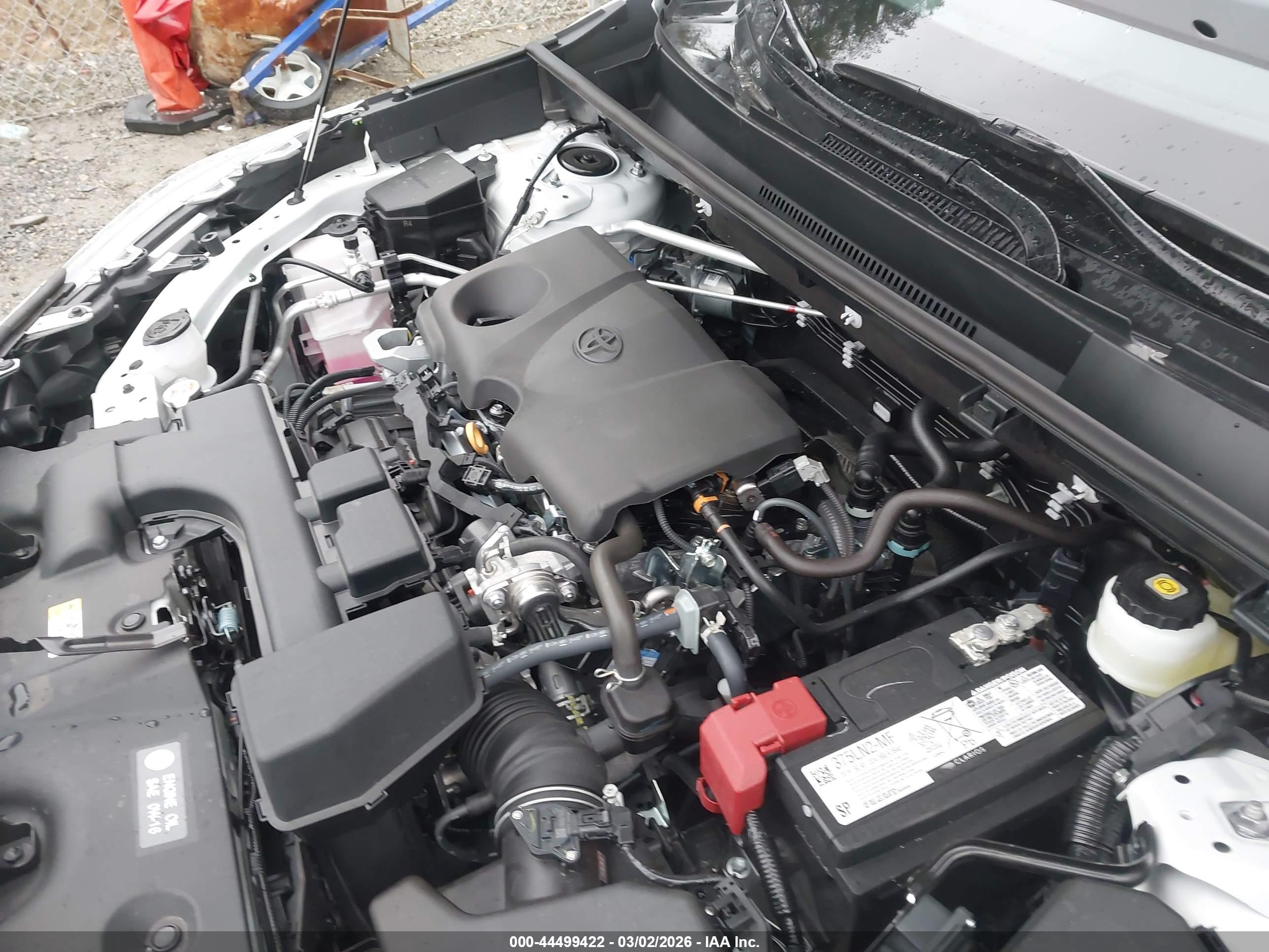 TOYOTA RAV4 image 10