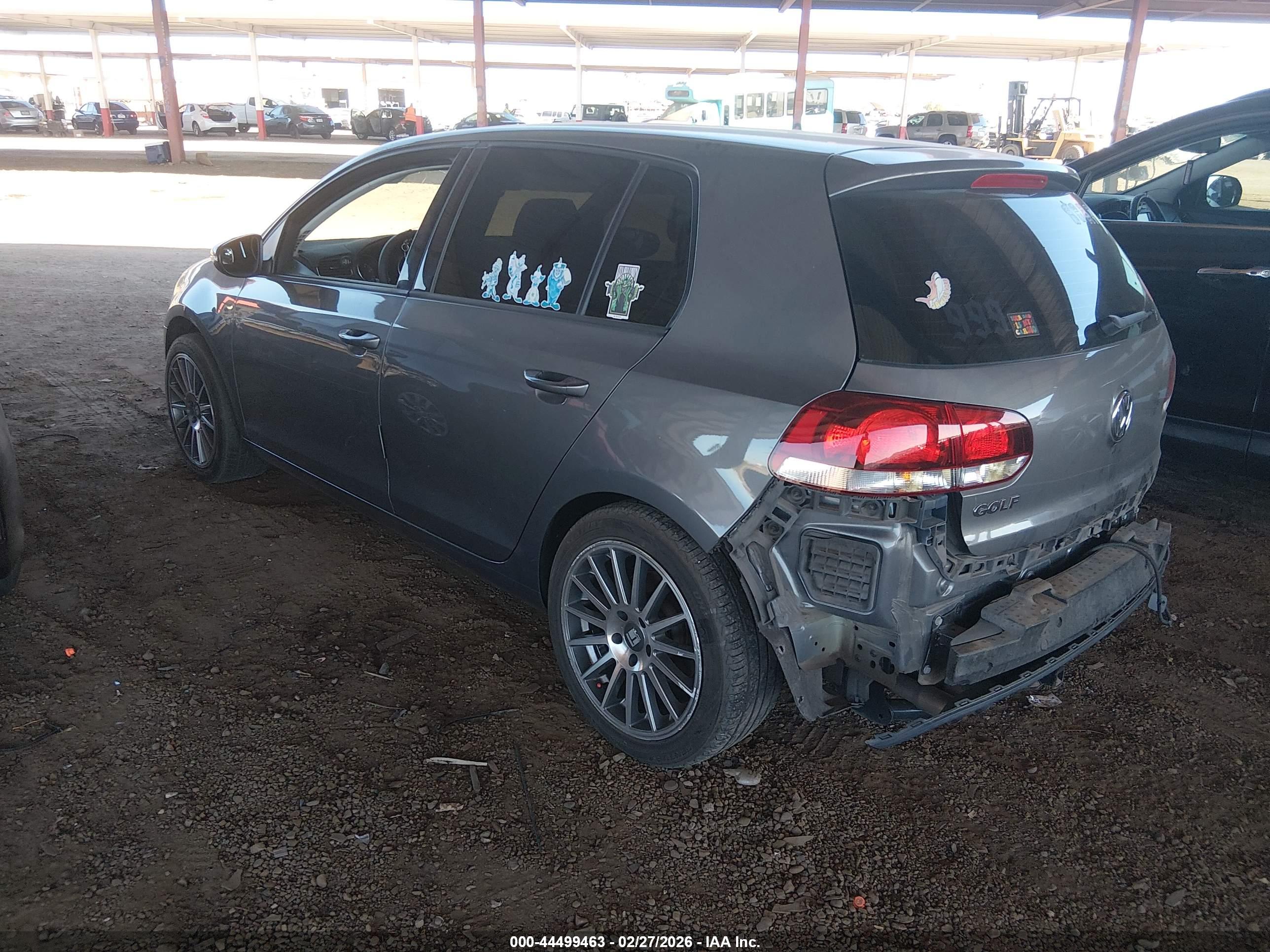 VOLKSWAGEN GOLF image 3