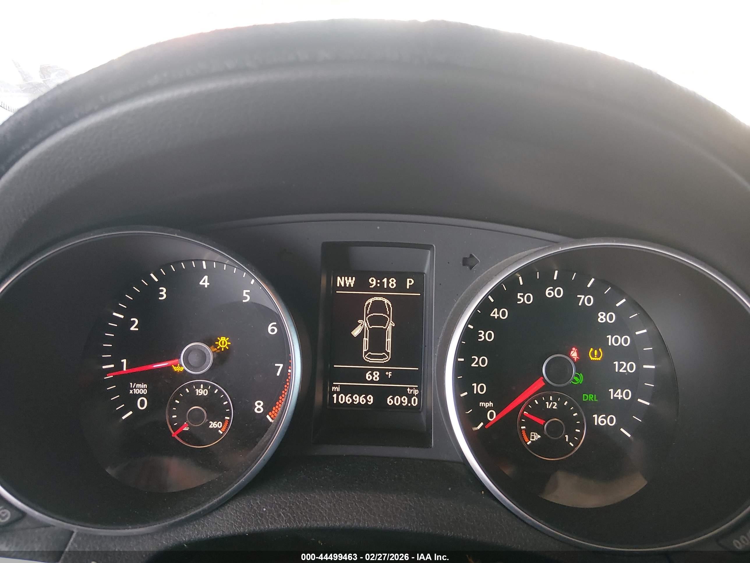 VOLKSWAGEN GOLF image 7
