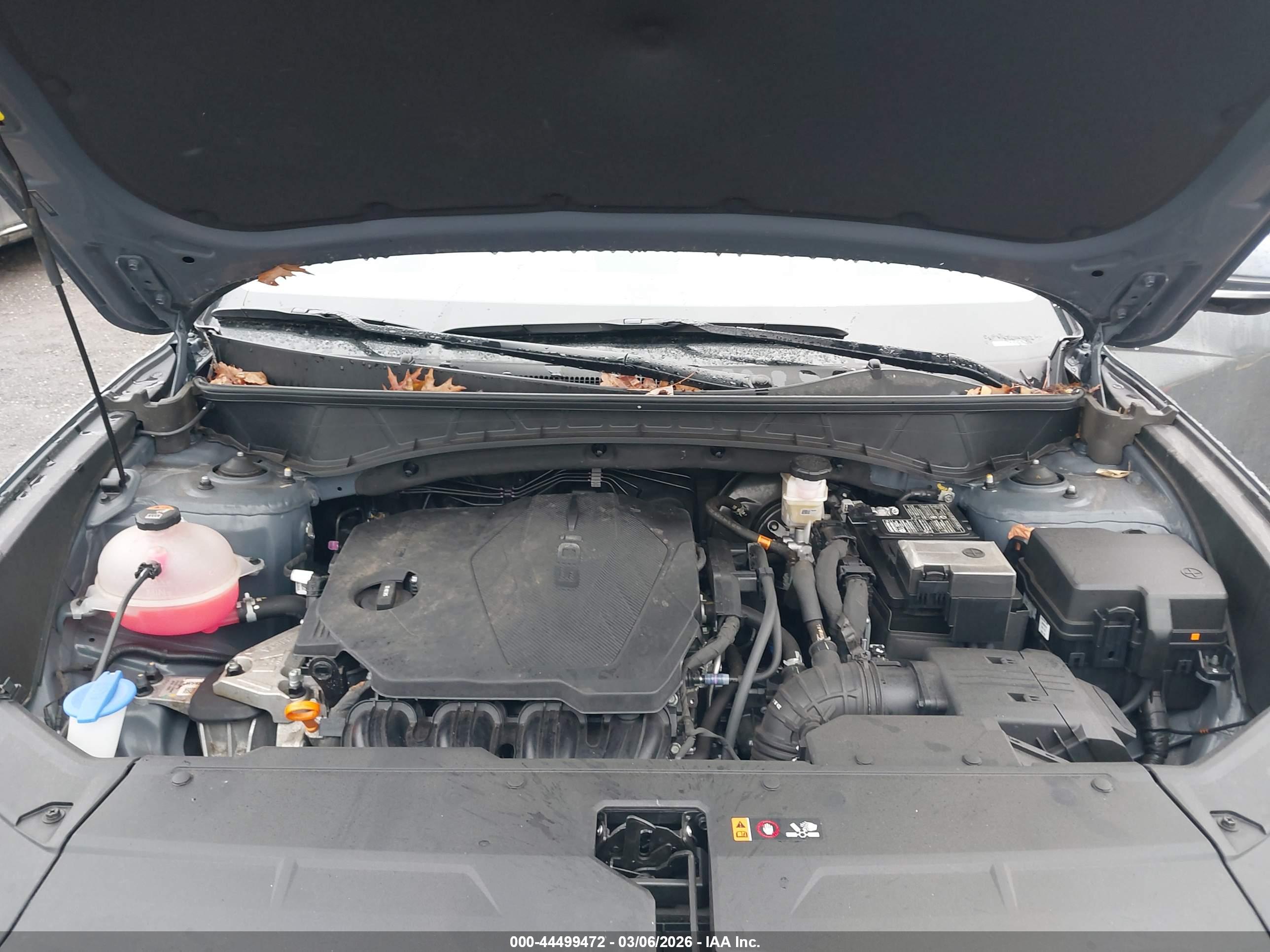 HYUNDAI TUCSON image 10