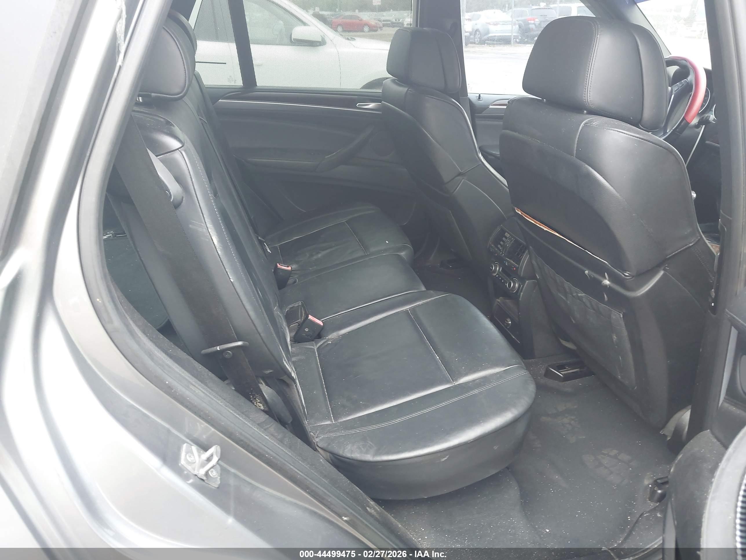 BMW X5 image 8