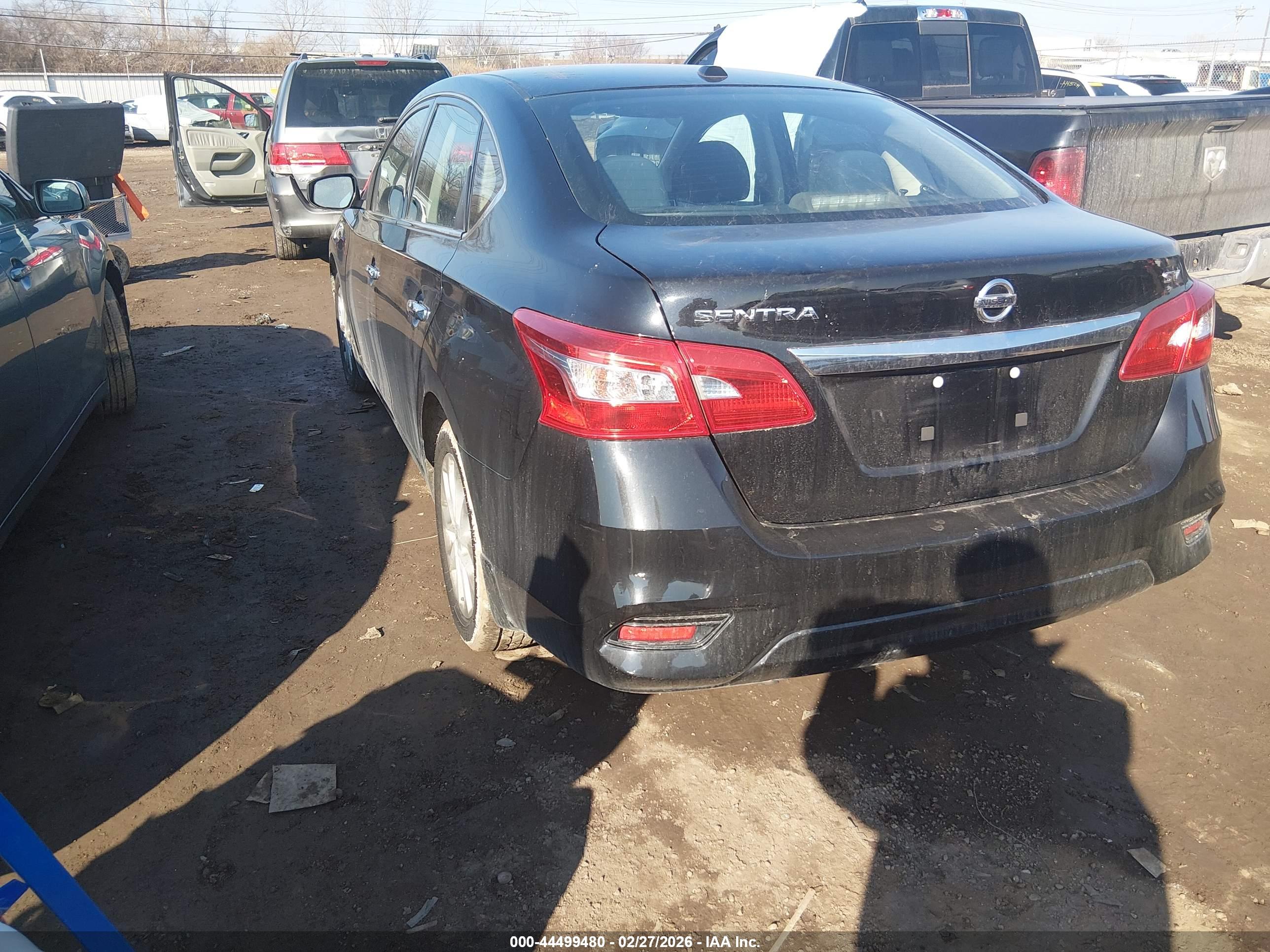 NISSAN SENTRA image 3